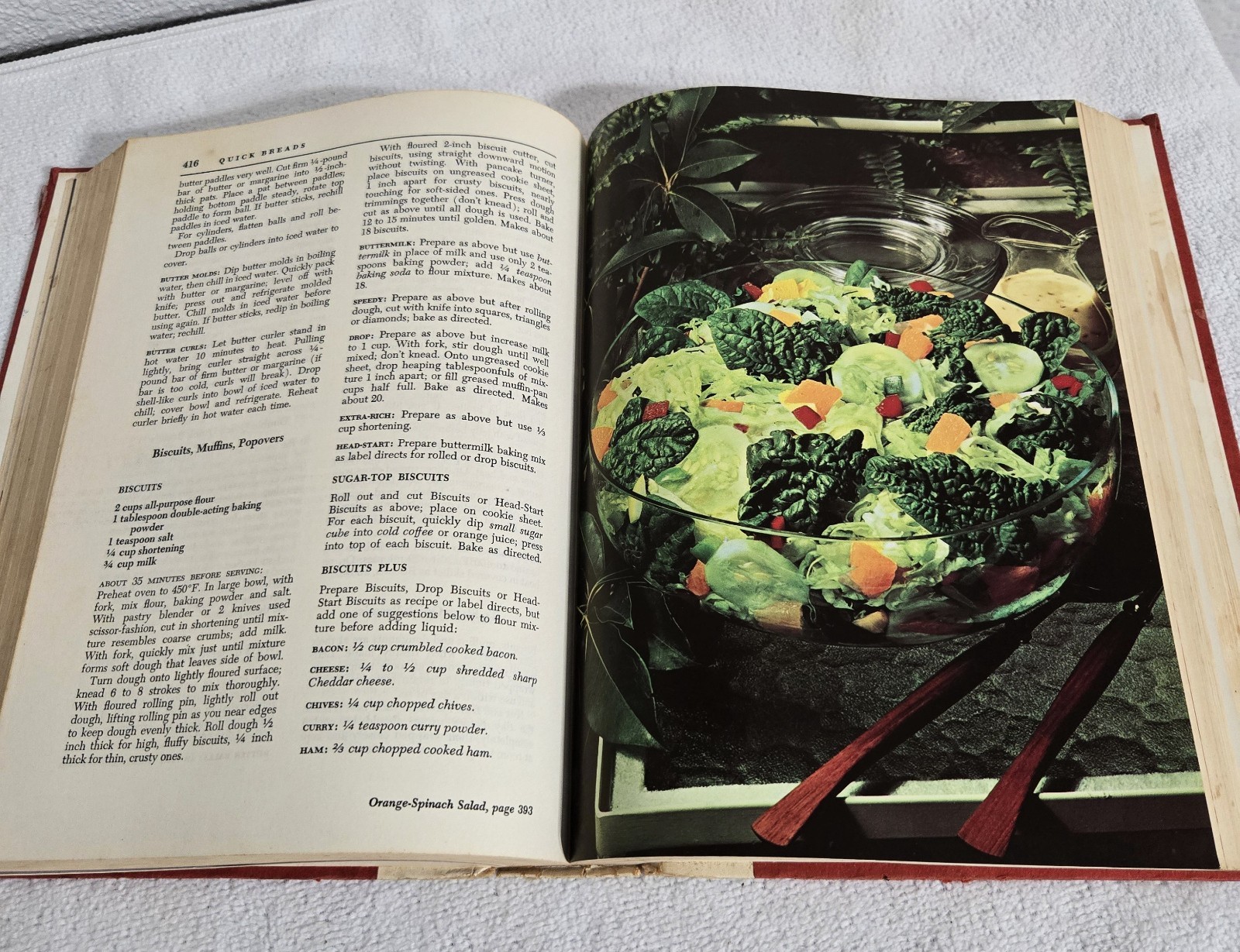 Vintage „The Good Housekeeping Cookbook‘ 1973 Hardcover, 800 Pages