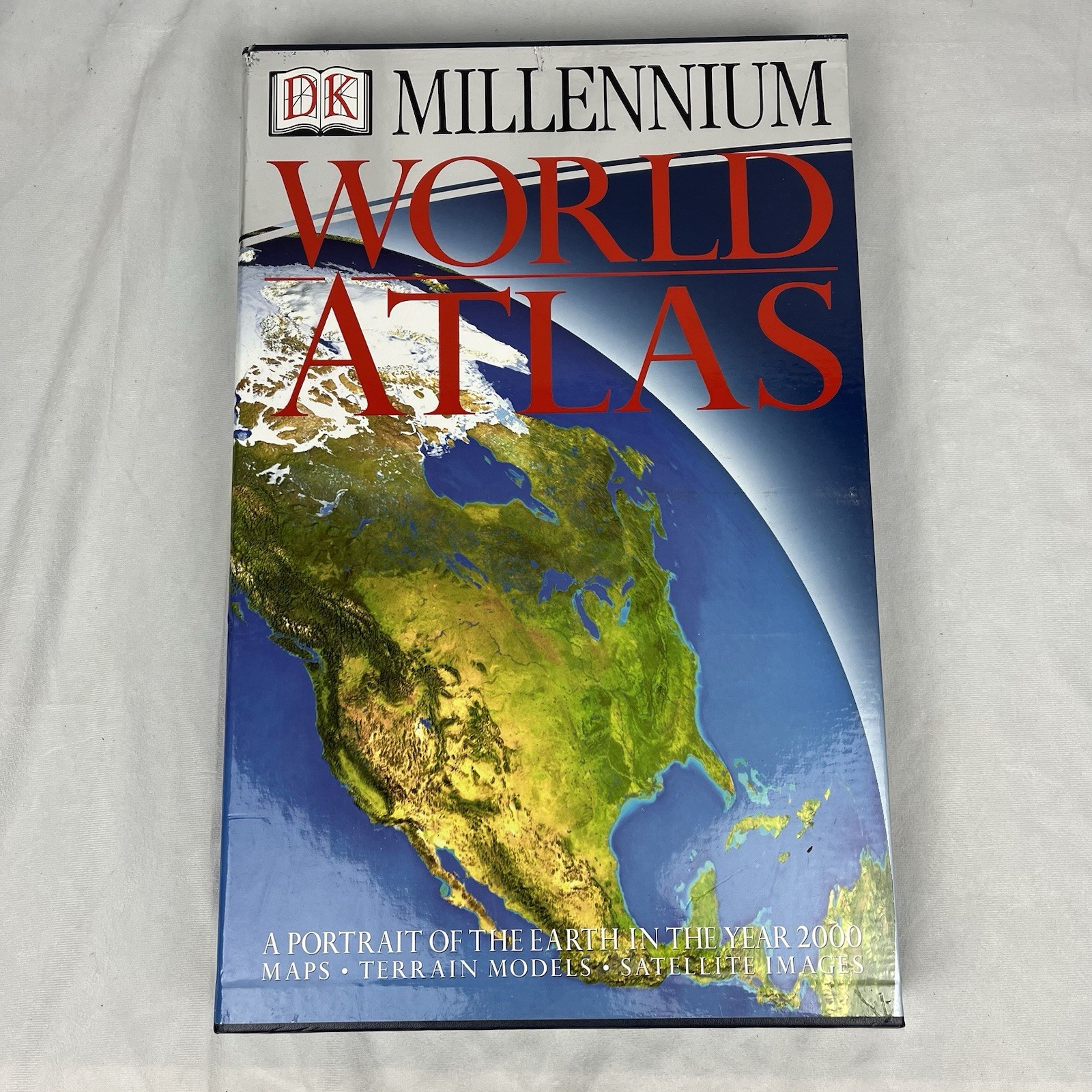 Millennium Edition DK World Atlas Large 12×18 w/ Box Made in USA Vintage 1999