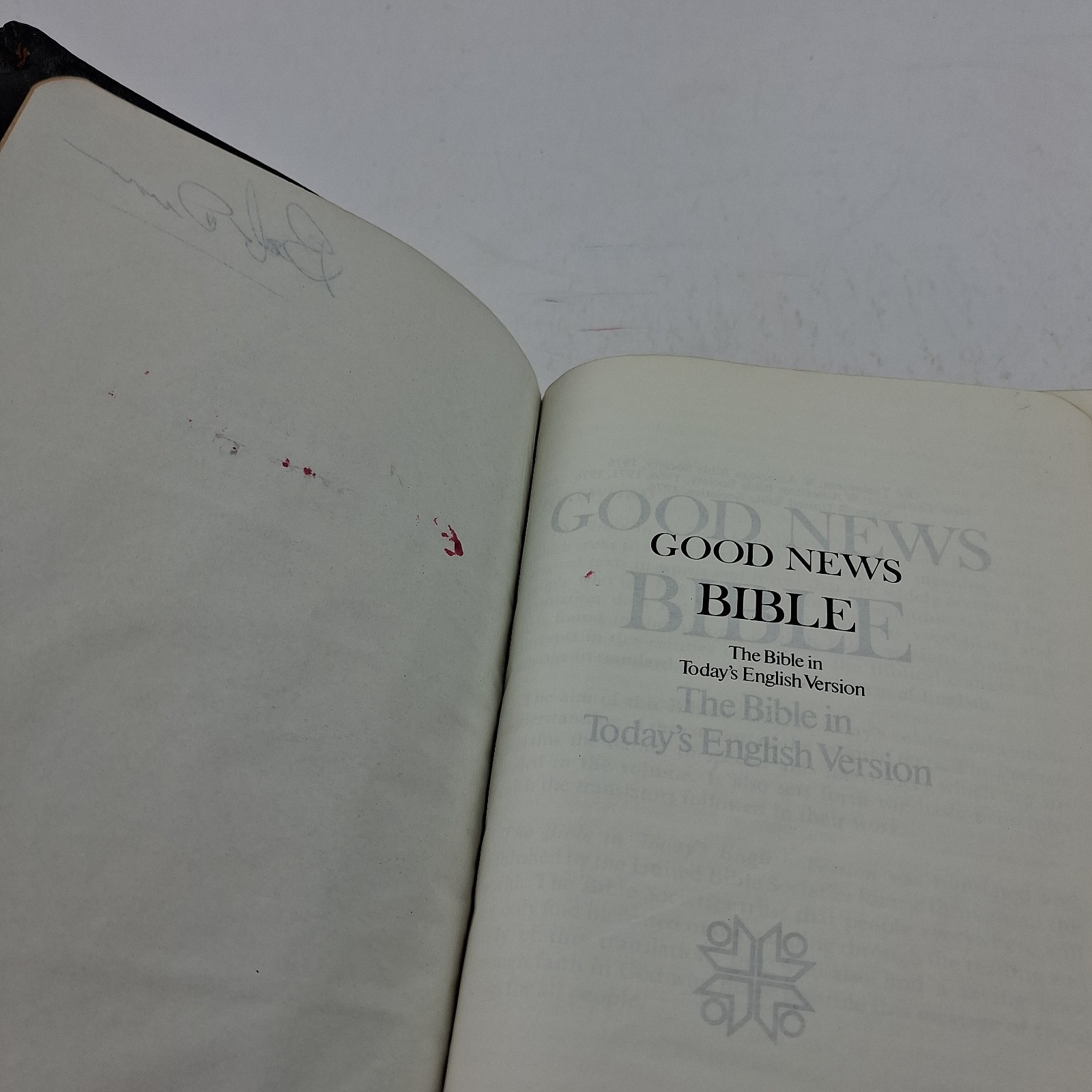 Good News Bible (Today’s English Version) Red-Letter Leather, Collins World 1976