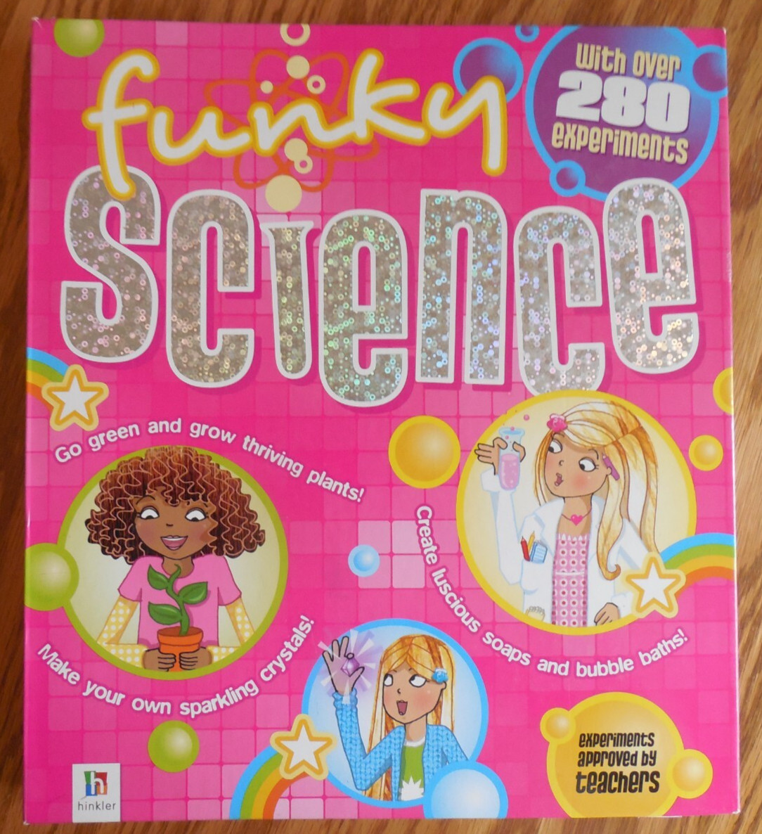 Hinkler Books „Funky Science“ for Girls with 280+ Experiments HC Spiral Book