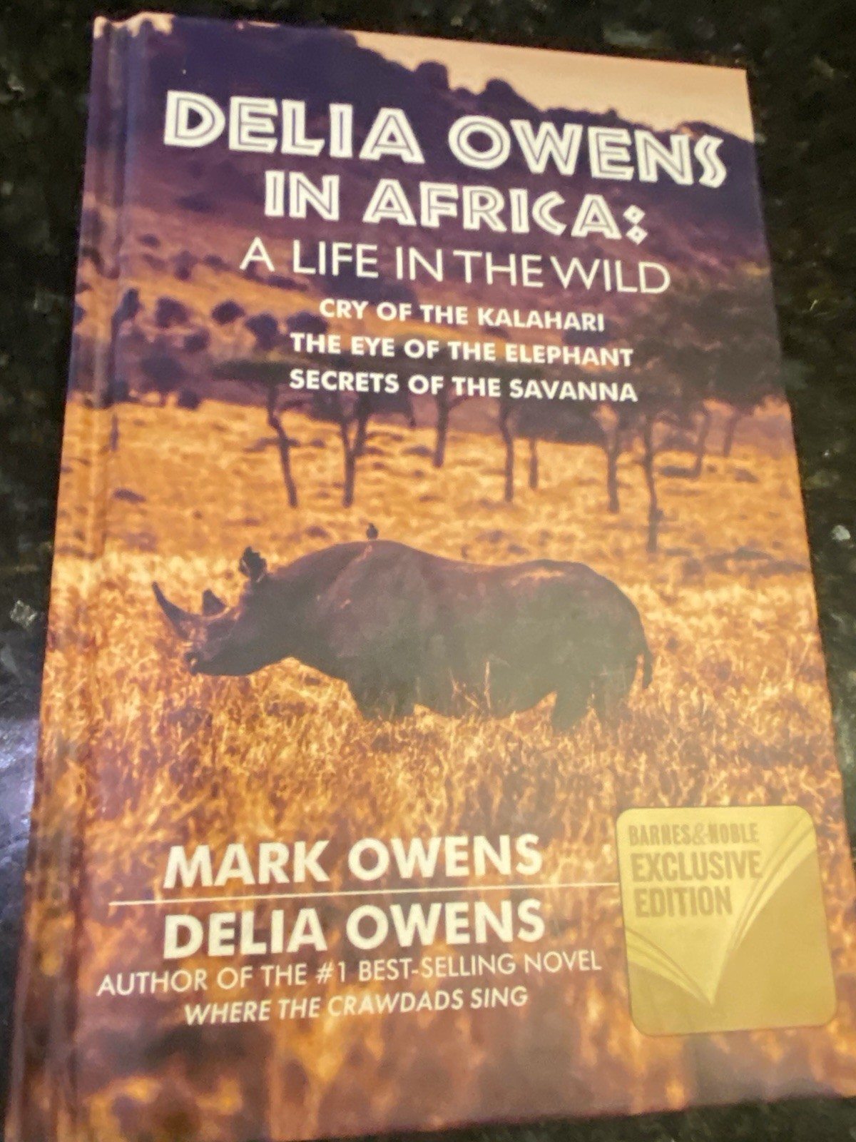 Delia Owens In Africa : A Life In The Wild by Mark Owens & Delia Owens (2019)