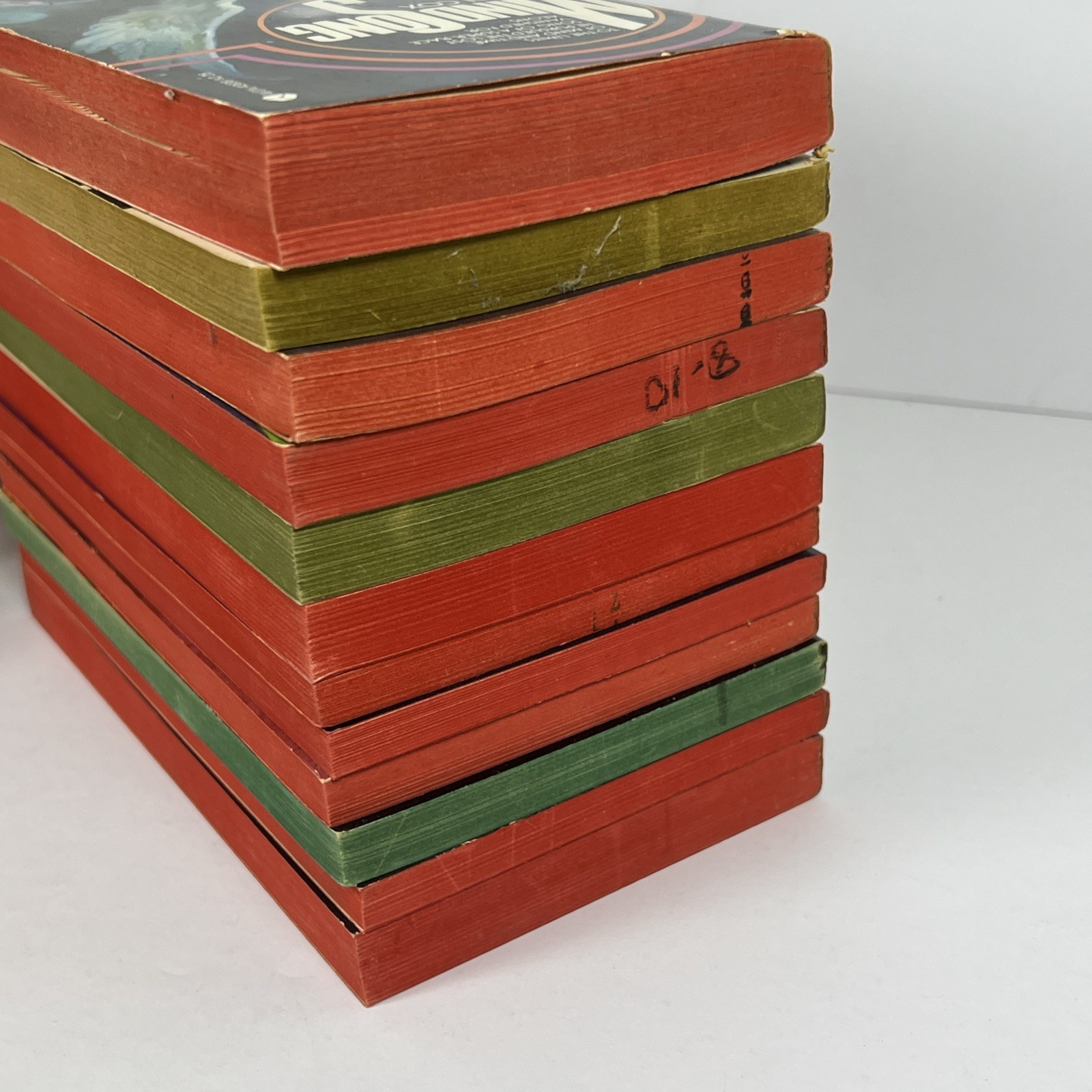 LOT of 22 Vintage 1960-70’s Science Fiction Novels Paperback Books Avon Del Rey