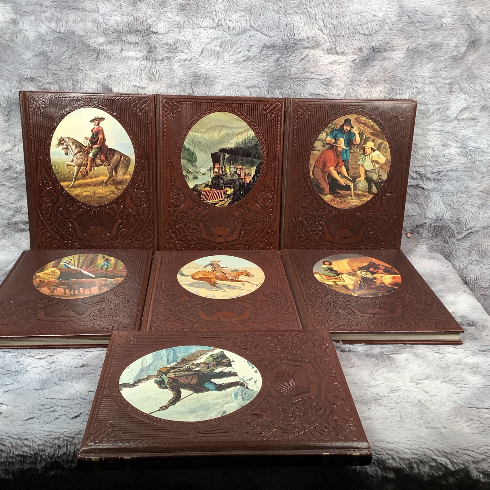 Time Life Books The Old West Series Lot of 7 Volumes Padded Leatherette 1970s