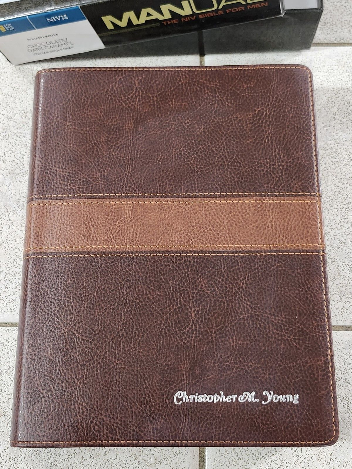 Manual : The Bible for Men by Zondervan Staff (2009, Leather) Embossed Name L@@K