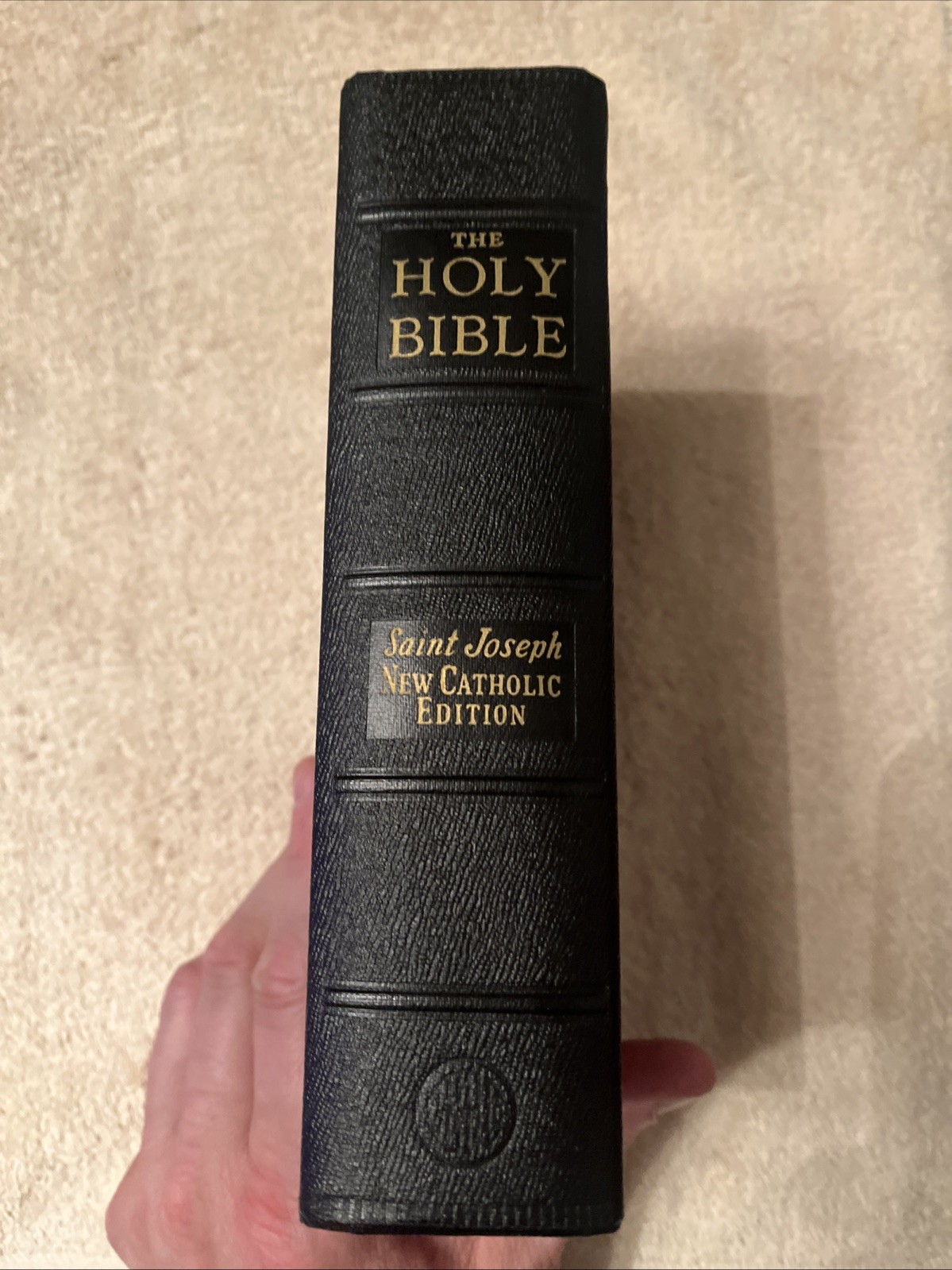St Joseph New Catholic Edition Illustrated Of The Holy Bible – 1962