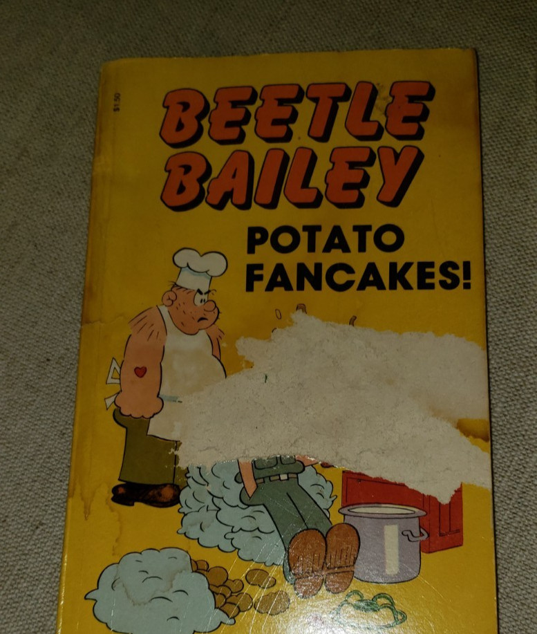 6 VINTAGE PAPERBACK BOOKS SEE DESCRIPTION