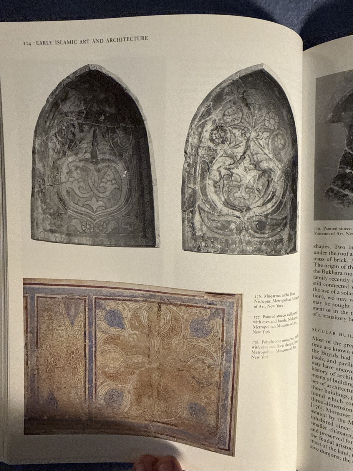 Islamic Art and Architecture, 650-1250 (Yale University 2001) Trade PB
