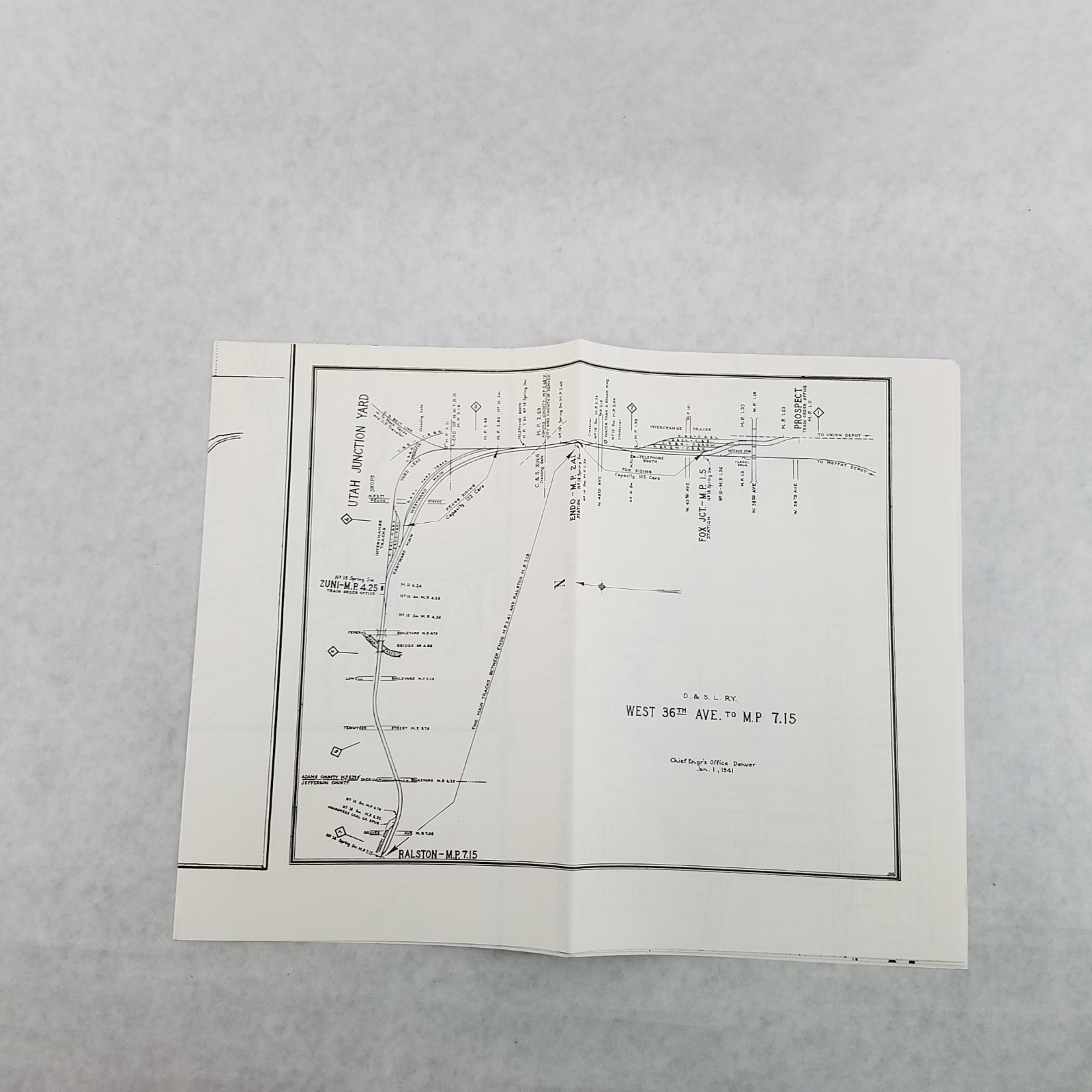 Rails That Climb: Narrative History of the Moffat Road w/ Foldout Map & Inserts