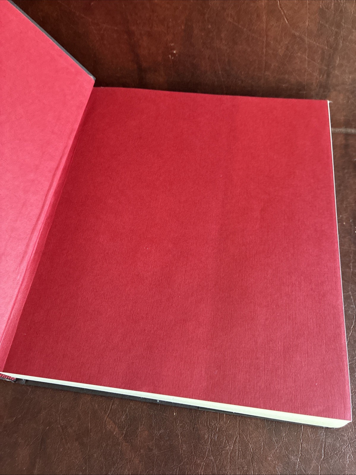 The New Annotated Dracula Bram Stoker – 2008 1st Edition Hardcover – Neil Gaiman