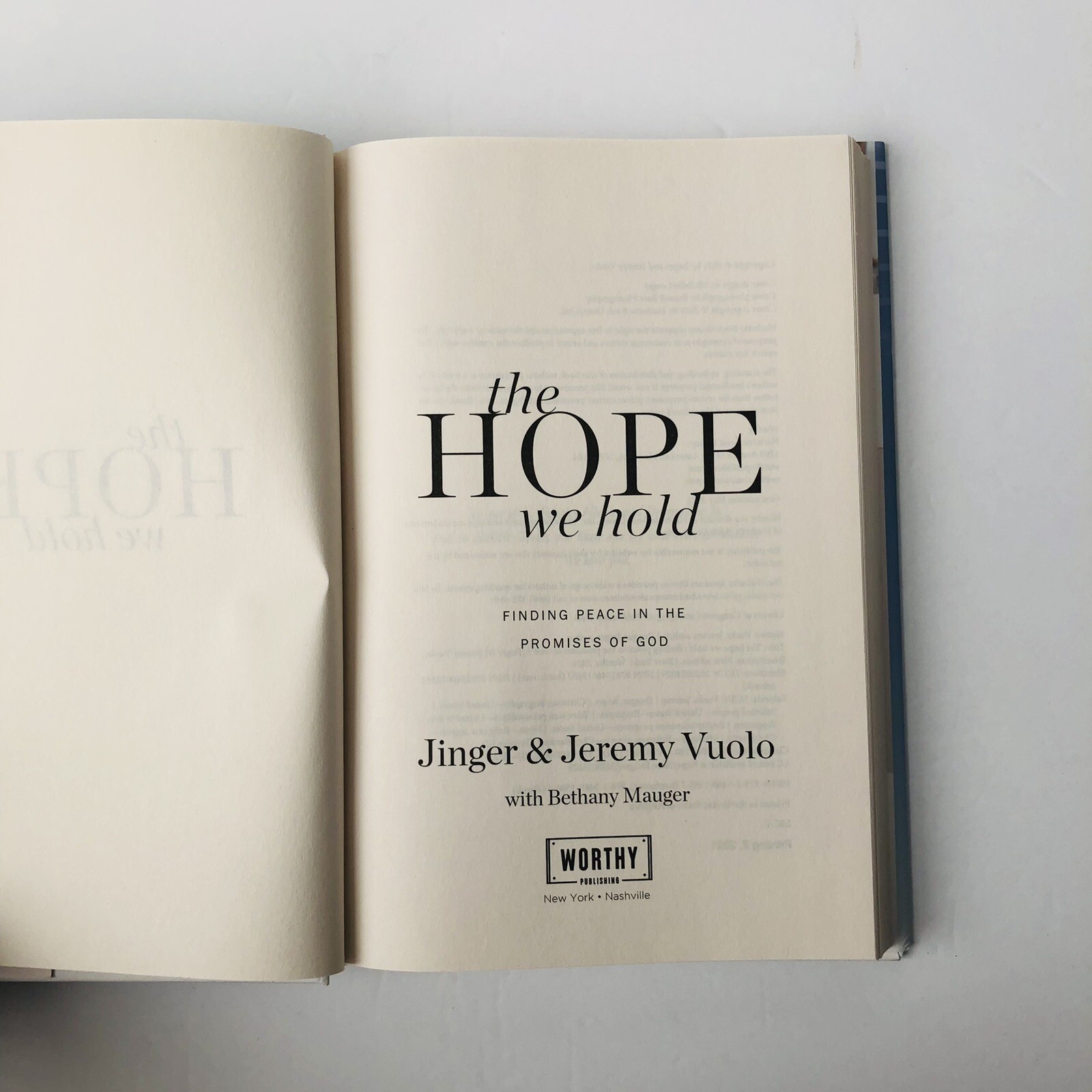 2 Bk Lot The Hope We Hold Jinger Jeremy Vuolo, Growing Up Duggar Jana Jill Jessa