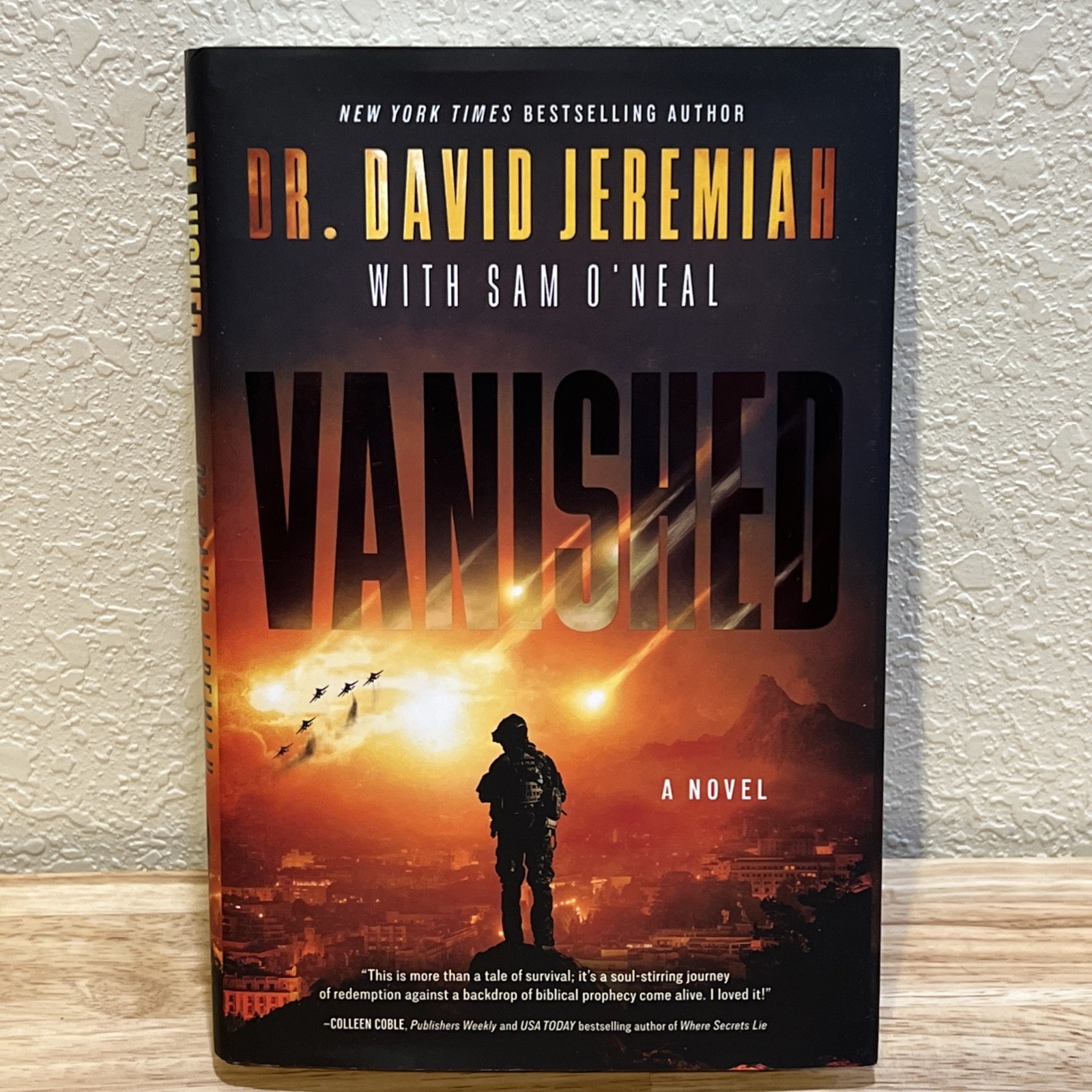 6 Dr. David Jeremiah Hardback Books & 6 Paperback Study Guides