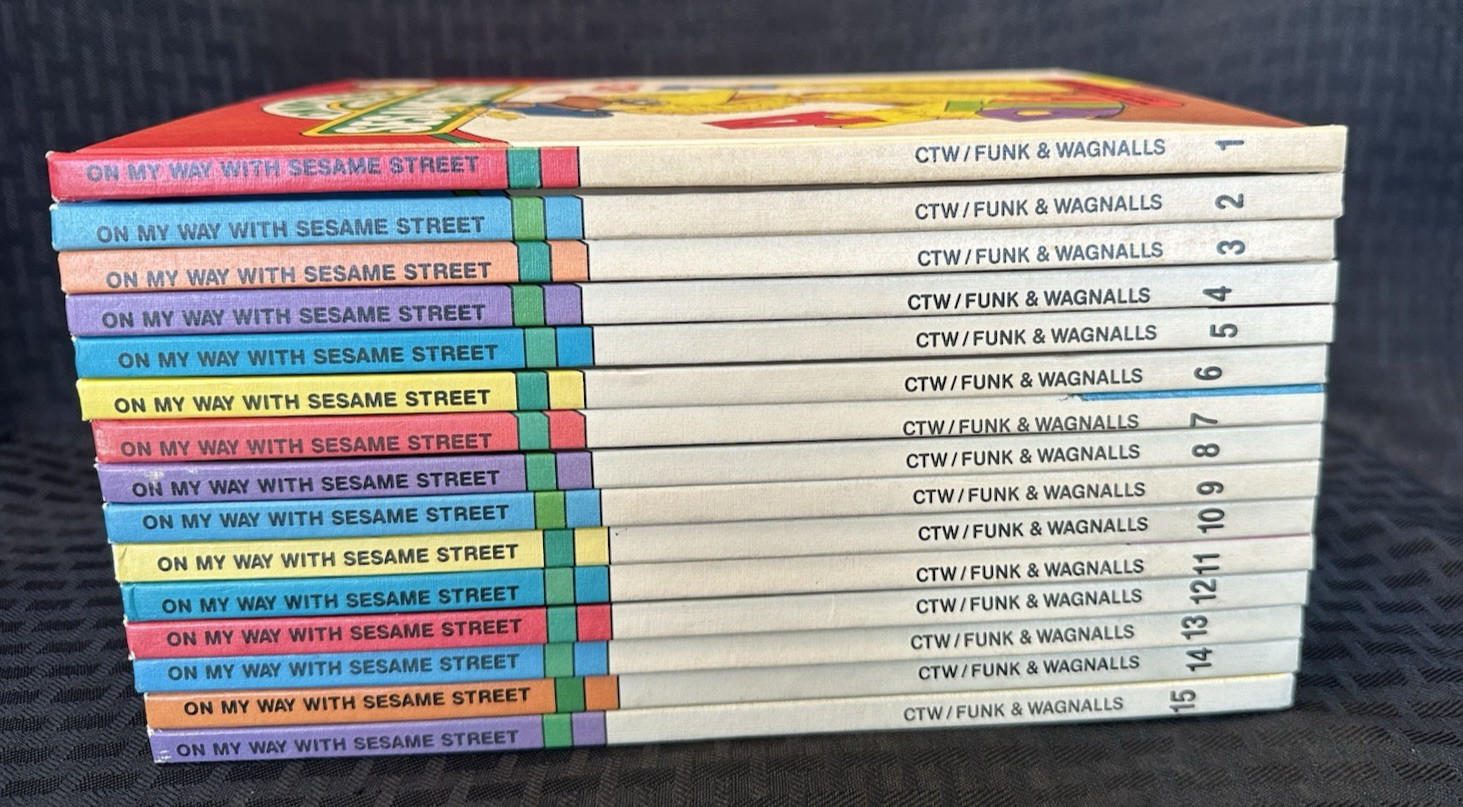 1989 On My Way with Sesame Street Library 1-15 Complete Set w/ Stand -Nice Set!