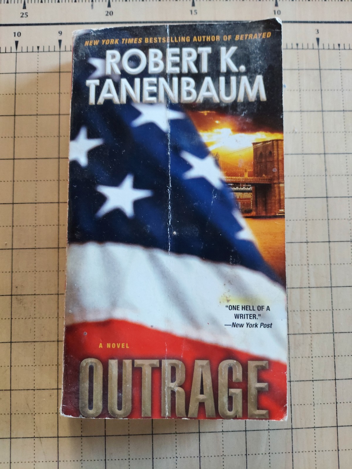 Outrage by Robert K. Tanenbaum (2012, Us-Tall Rack Paperback)
