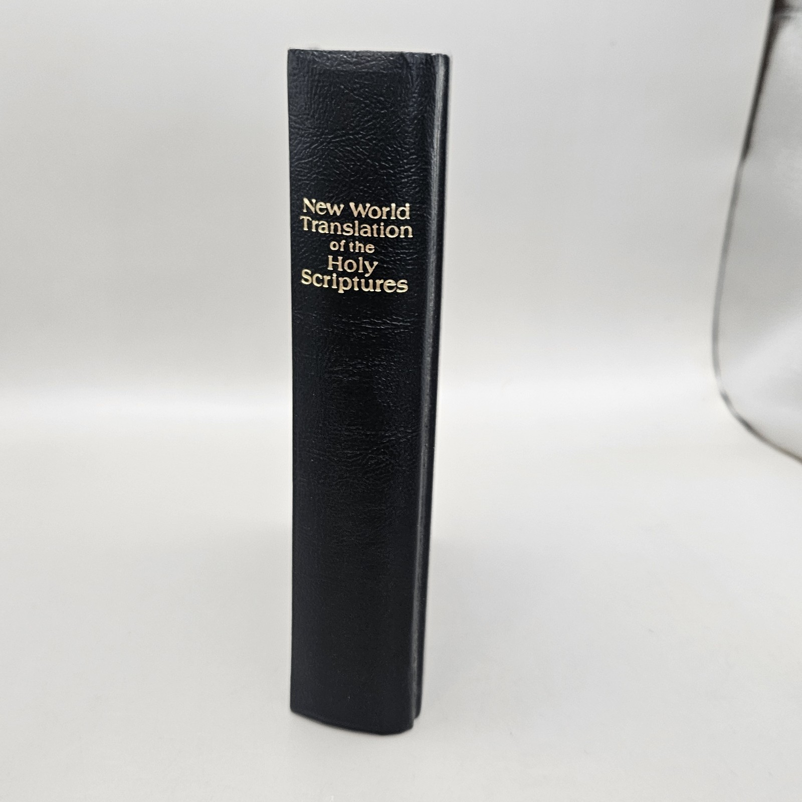 New World Translation of the Holy Scriptures Jehovah JW Bible 1984 Watch Tower