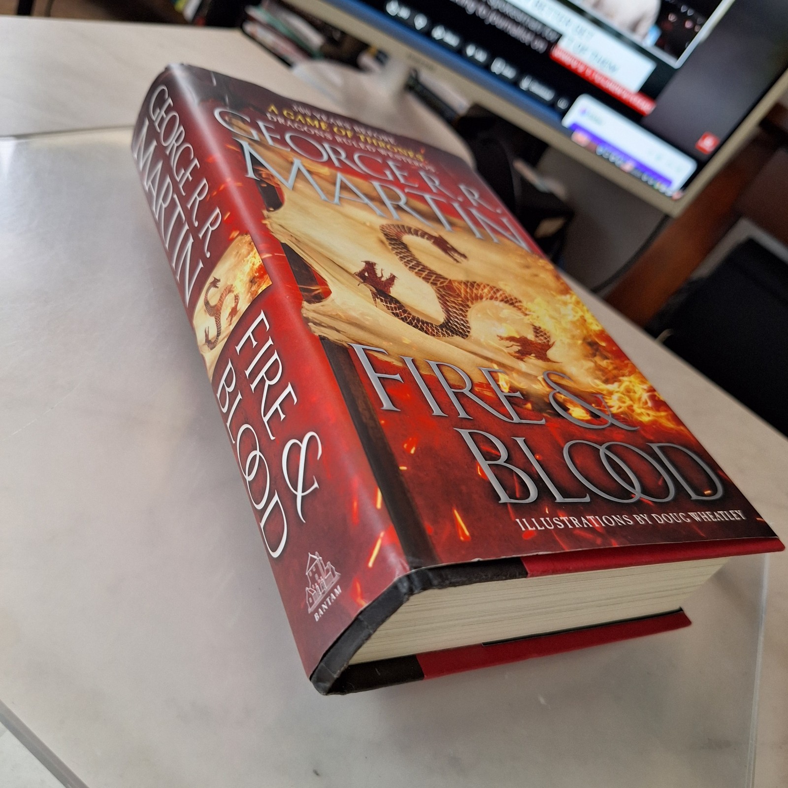 Fire and Blood : 300 Years Before a Game of Thrones by George R. R. Martin…