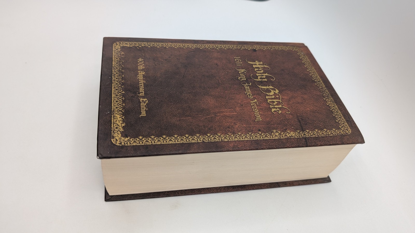 Holy Bible by Zondervan Bibles Staff (2011, Hardcover)