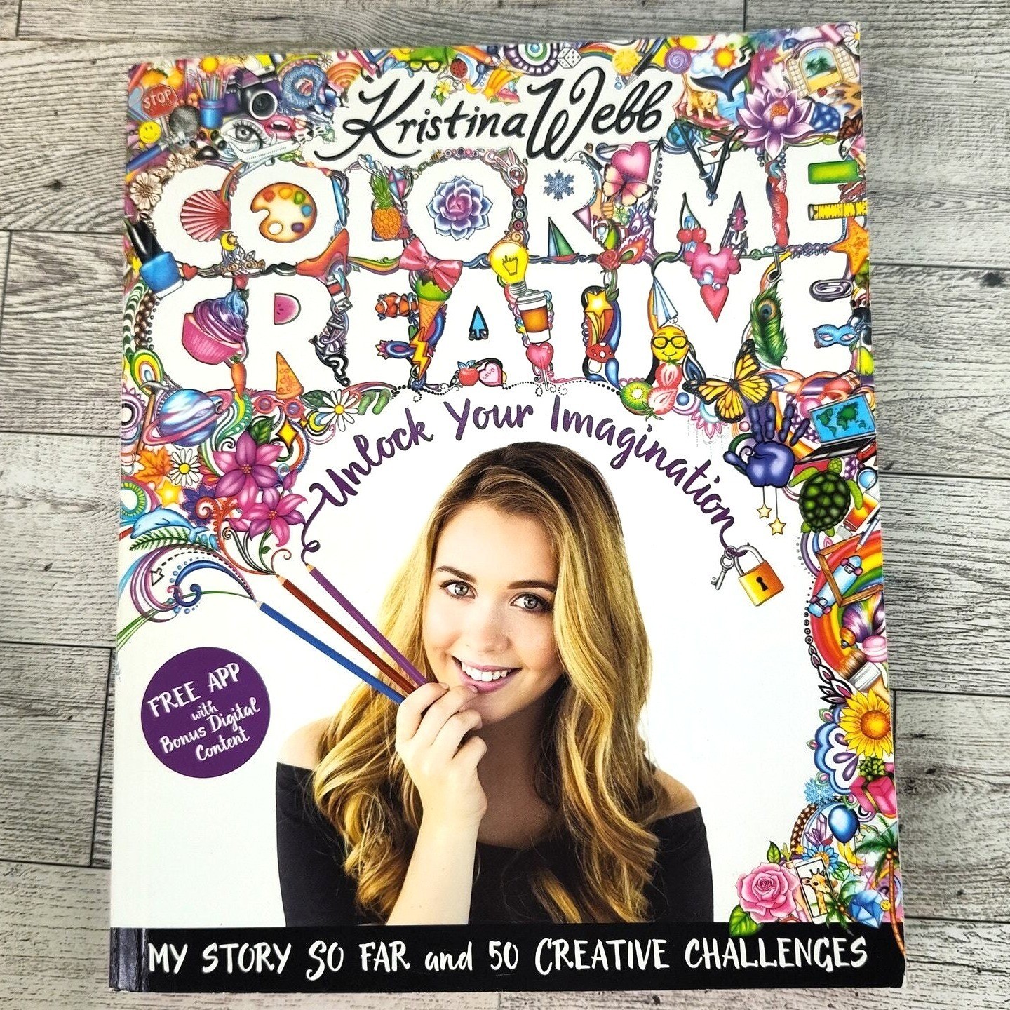Color Me Creative Kristina Webb 2015 First Edition Softcover Art Challenge Book