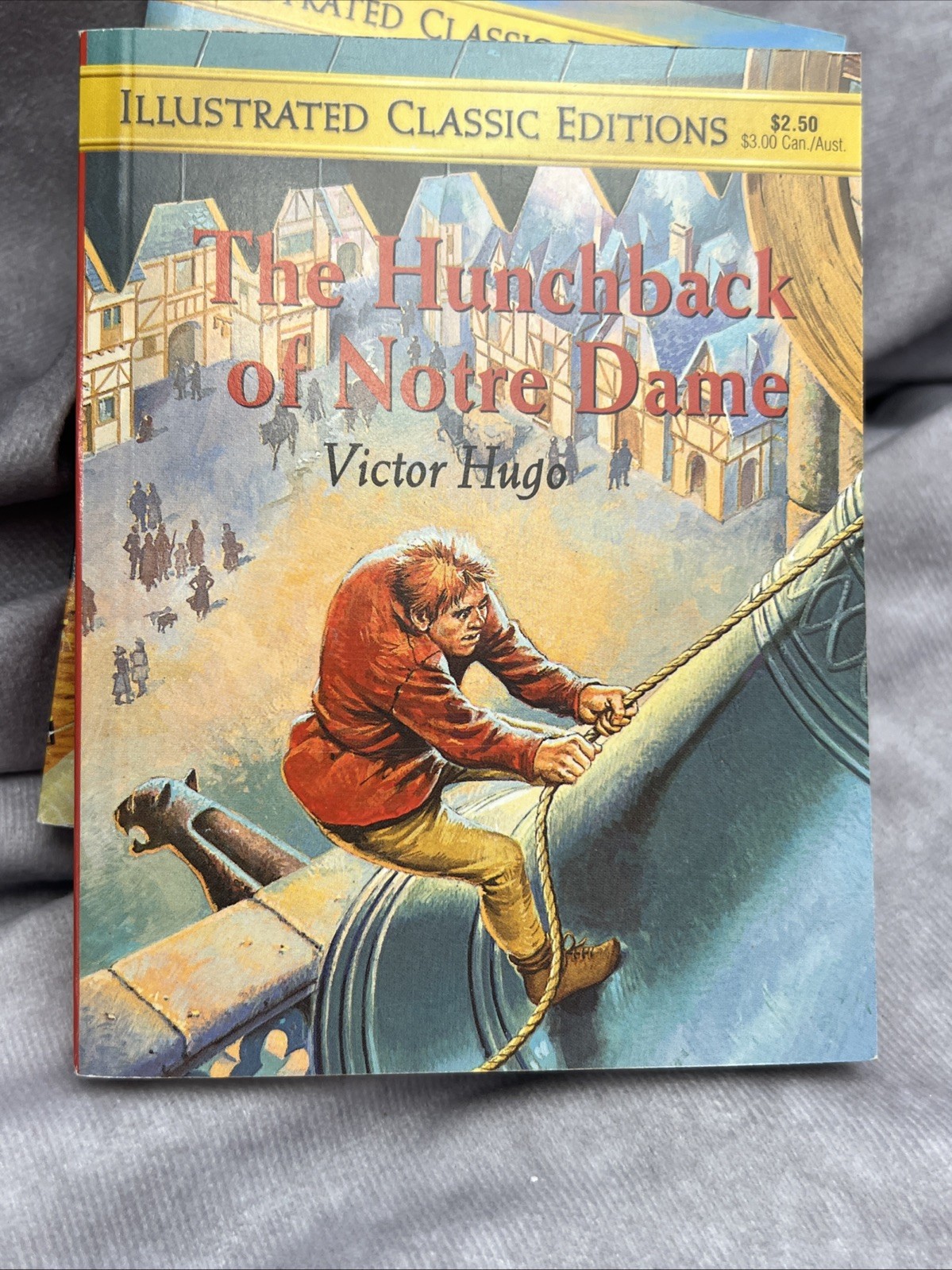 Children’s Illustrated Classic Ed. 8 Mini-Paperback Great Condition! C2