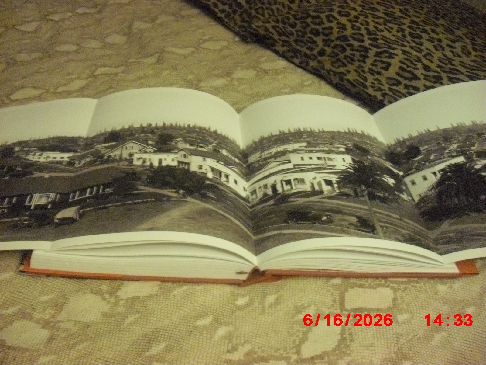Houses of Los Angeles 1920 – 1935 (2007) SUN DAMAGE TO COVER, INSIDE BRAND NEW!