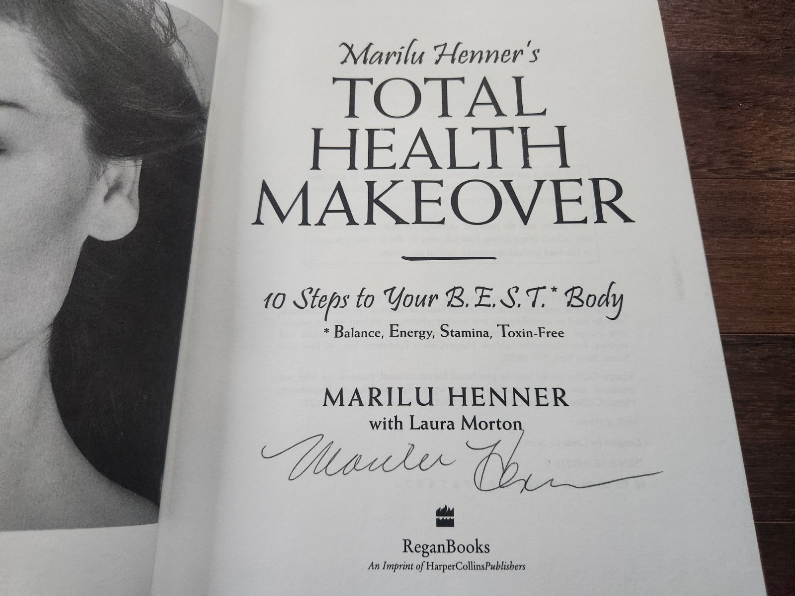 Marilu Henner SIGNED The Total Health Makeover 1998 First Edition Hardcover COA