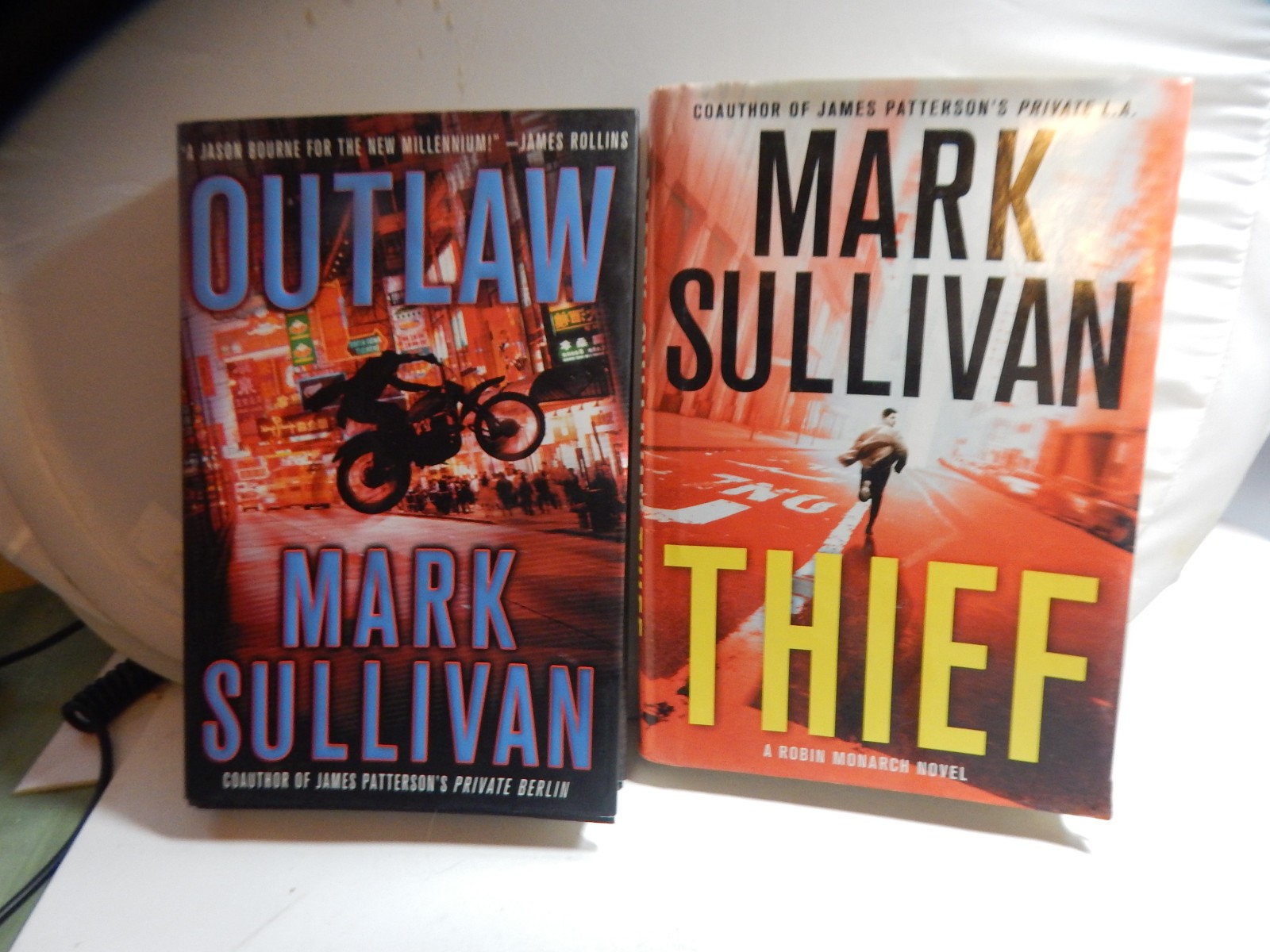 Lot of 3 MARK SULLIVAN HCDJ Books Rogue/Outlaw/Thief Robin Monarch Series