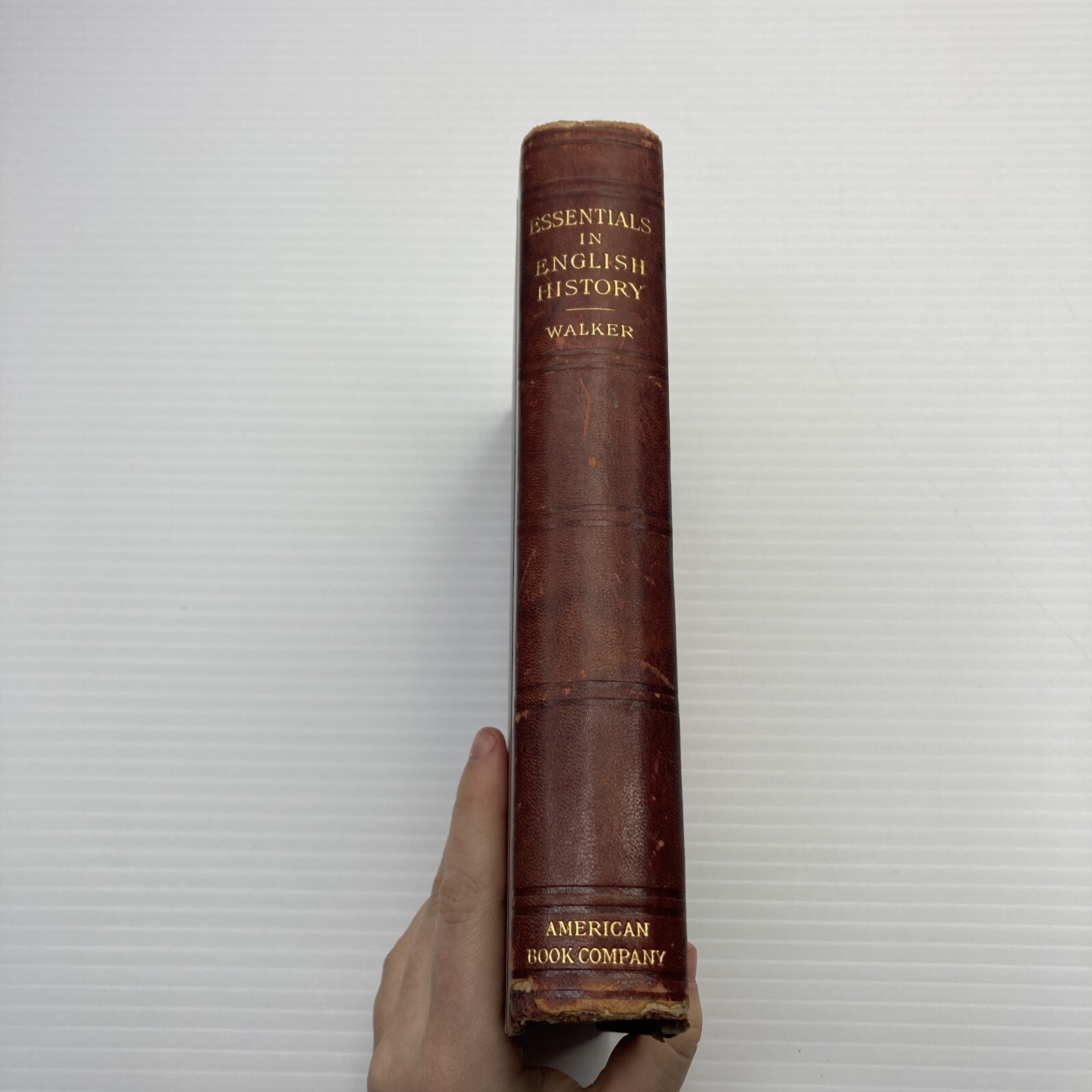 Antique History Book Essentials in English History Albert Perry Walker 1905 HC
