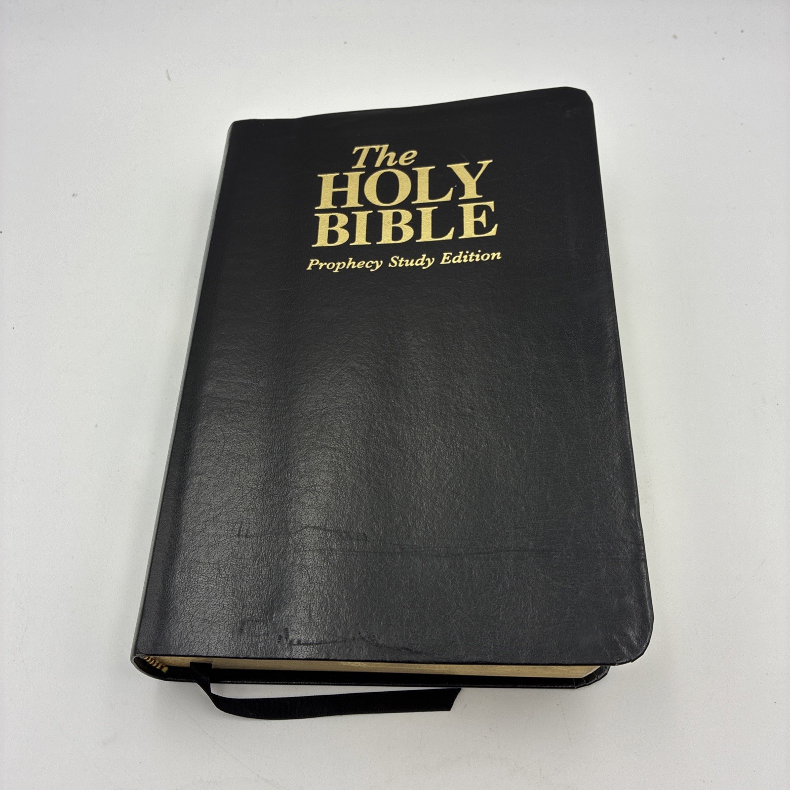 USED Prophecy Study Bible (2008 Black Leathersoft) – Amazing Facts Commentary