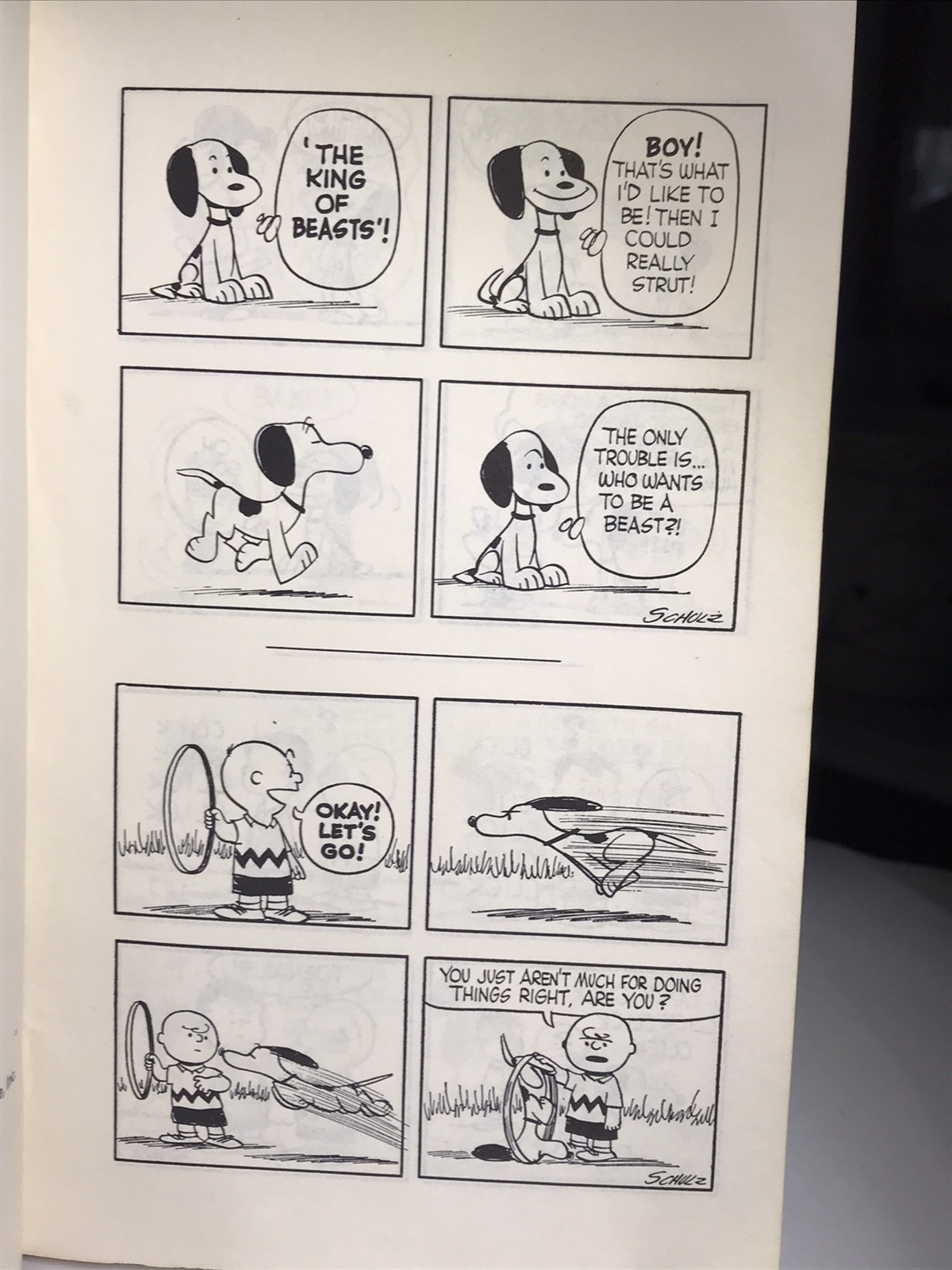 Vintage Snoopy & Snoopy Come Home Charles Schulz Paperback Comic Books Lot Of 2