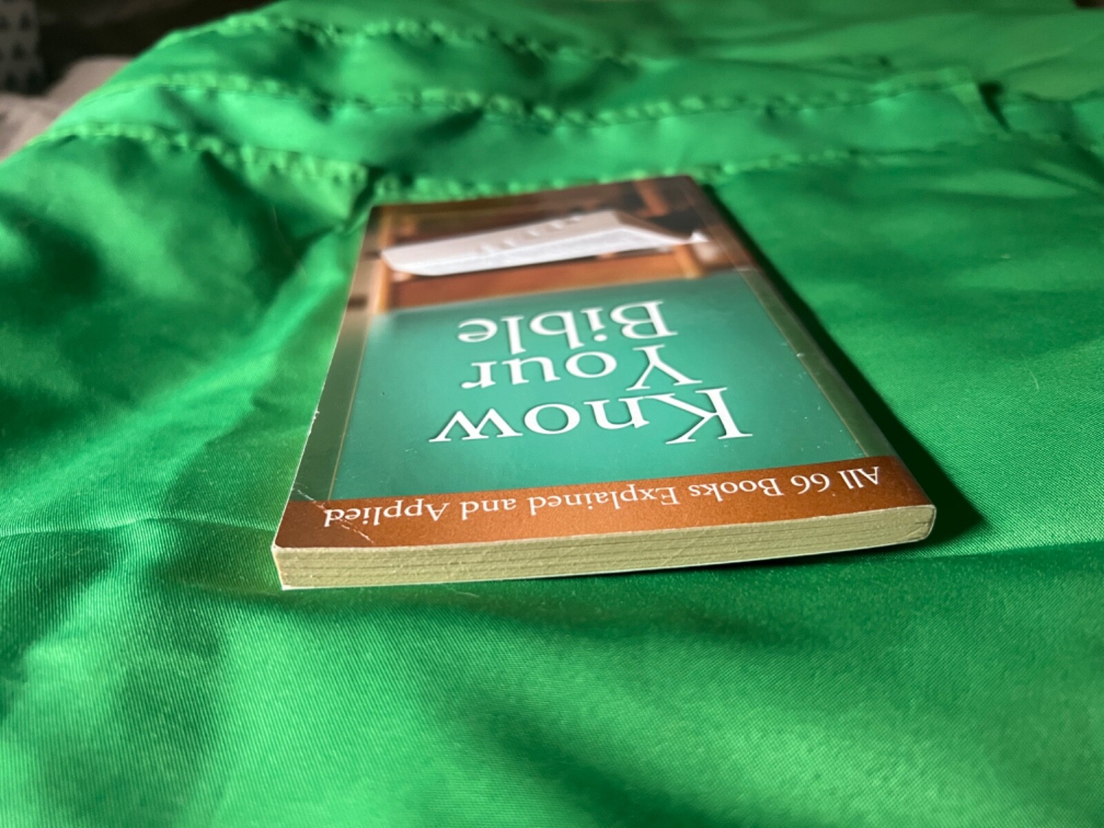 Value Bks.: Know Your Bible : All 66 Books Explained and Applied by Paul Kent…