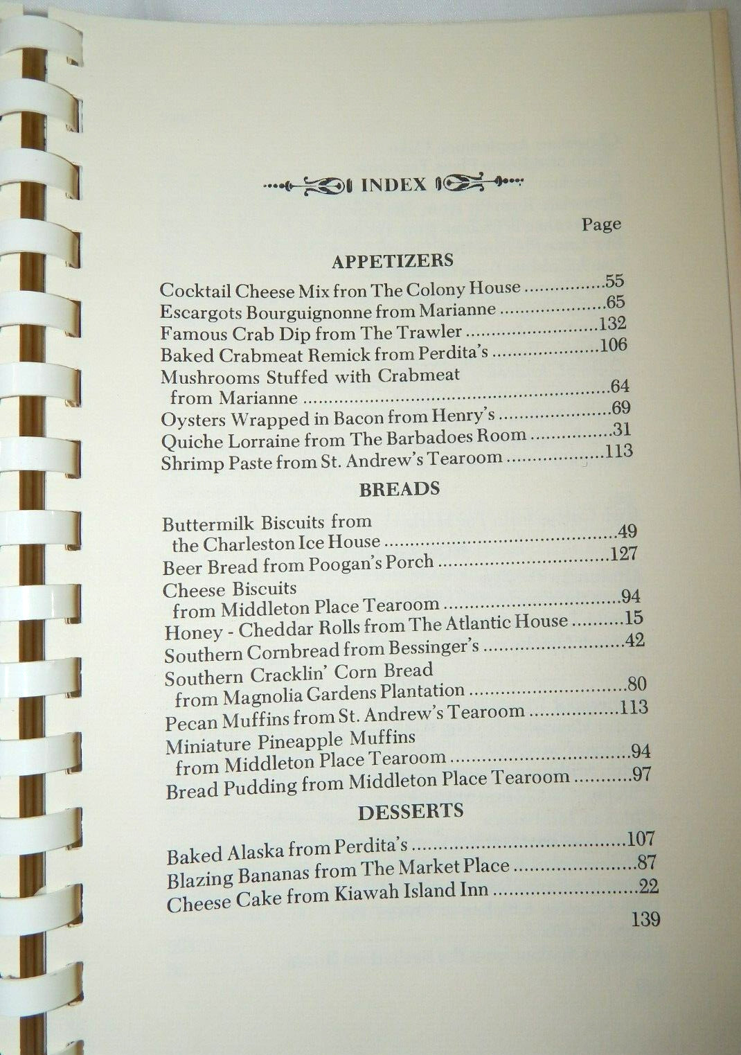 Doin‘ The Charleston ~ A Gourmet’s Guide & Cookbook, Molly Sillers, Vintage 1976
