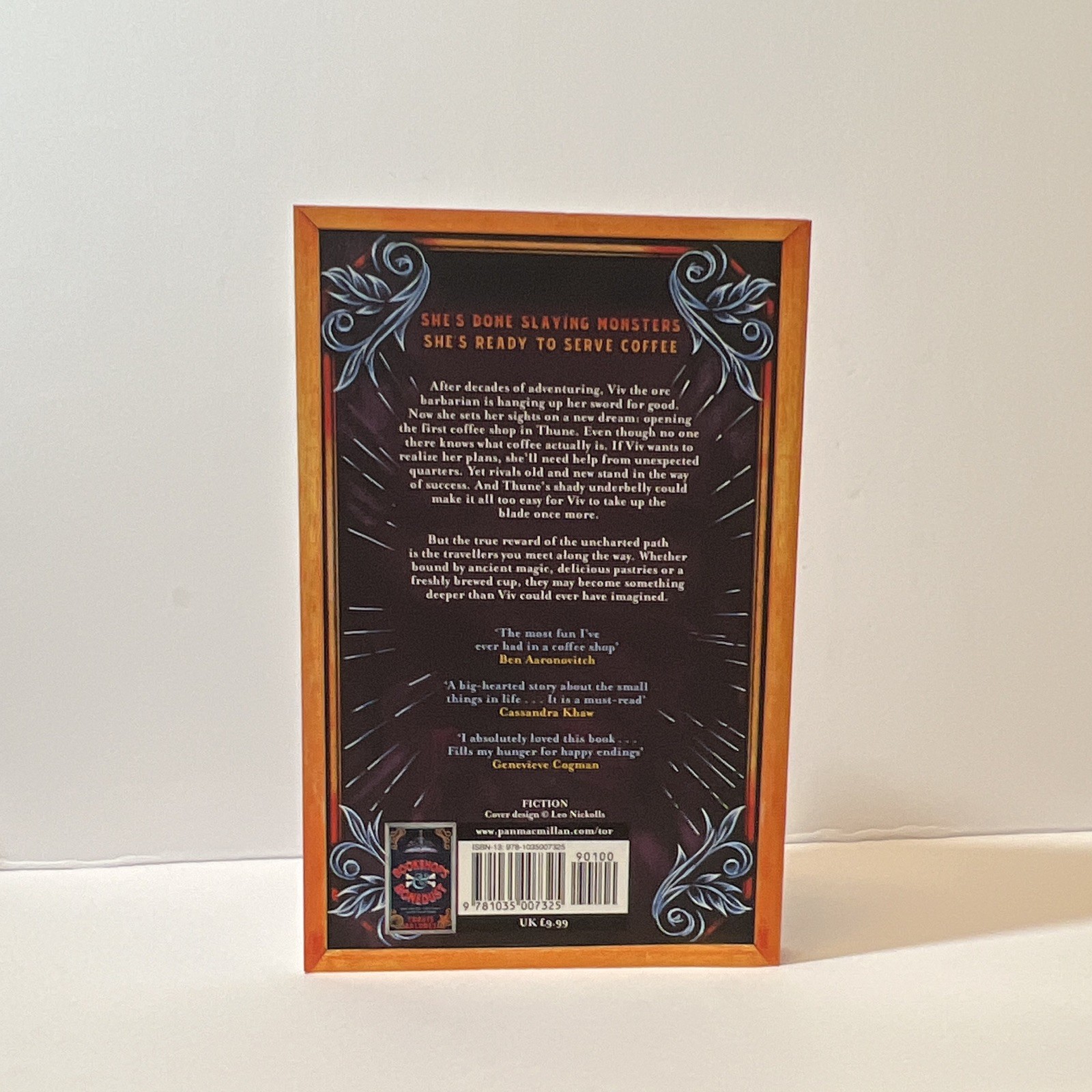 Legends & Lattes (International Ed.) – Paperback by Travis Baldree (Like New)