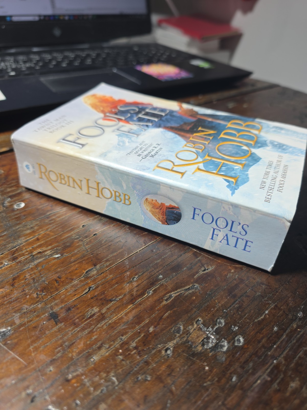 Fool’s Fate : The Tawny Man Trilogy Book III, Robin Hobb, 2004, Mass Market