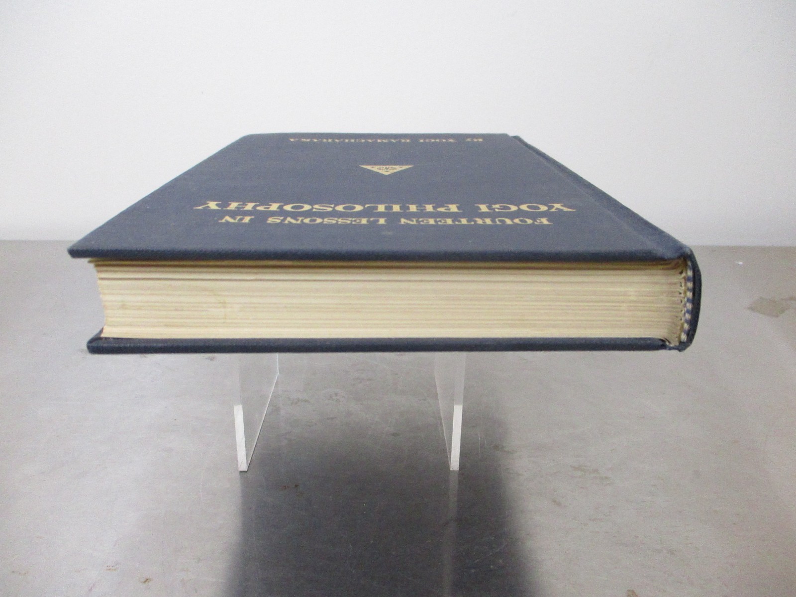 Fourteen Lessons in Yogi Philosophy by Yogi Ramacharaka