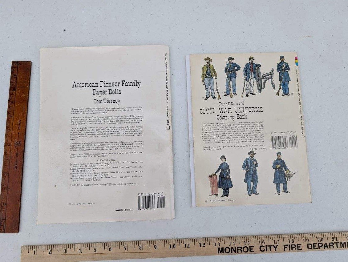 American Pioneer Family Paper Dolls Civil War Uniforms (Dover Paper Dolls)