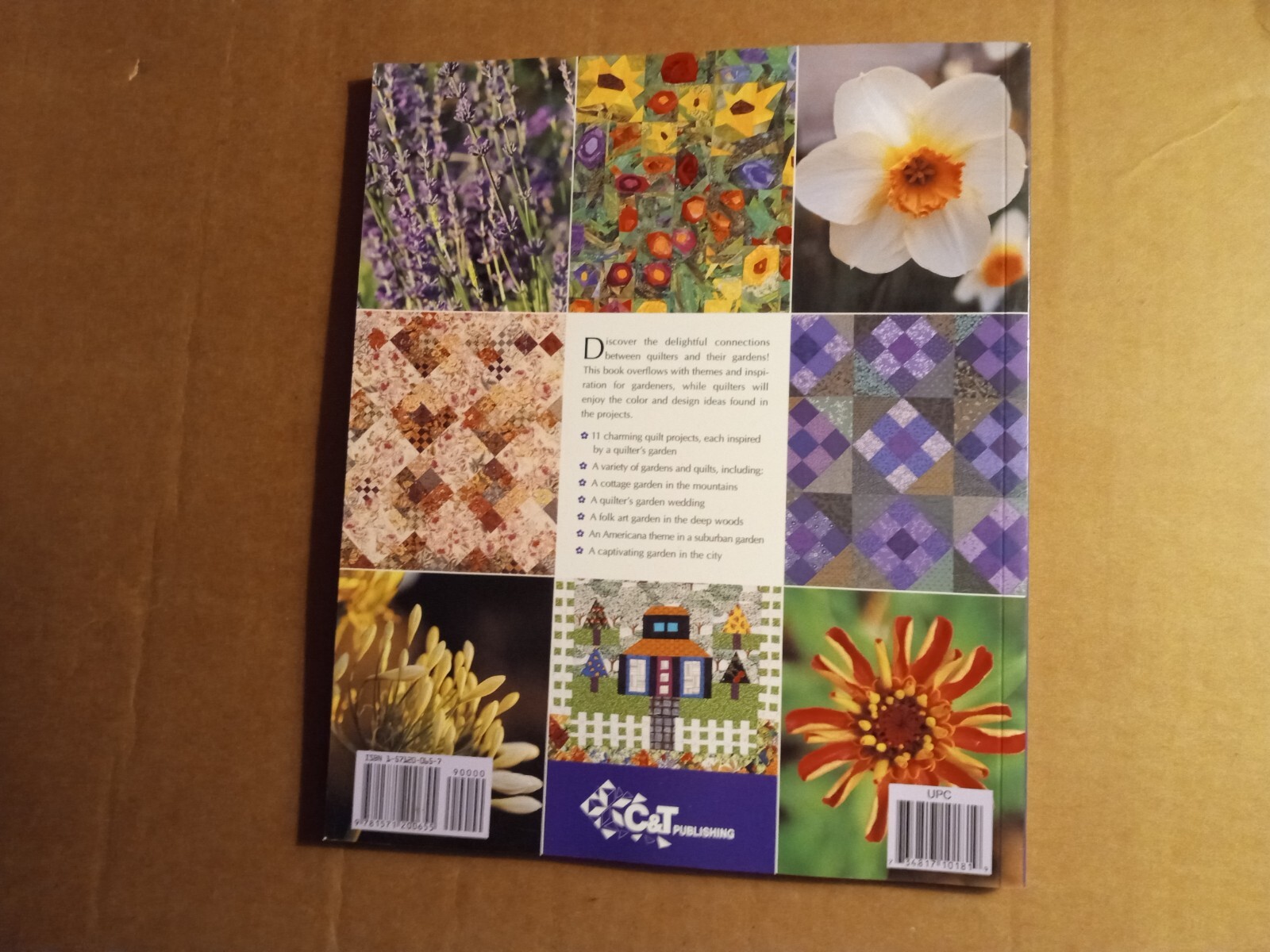 Through the Garden Gate : Quilters and Their Gardens by Jean Wells and Valori…