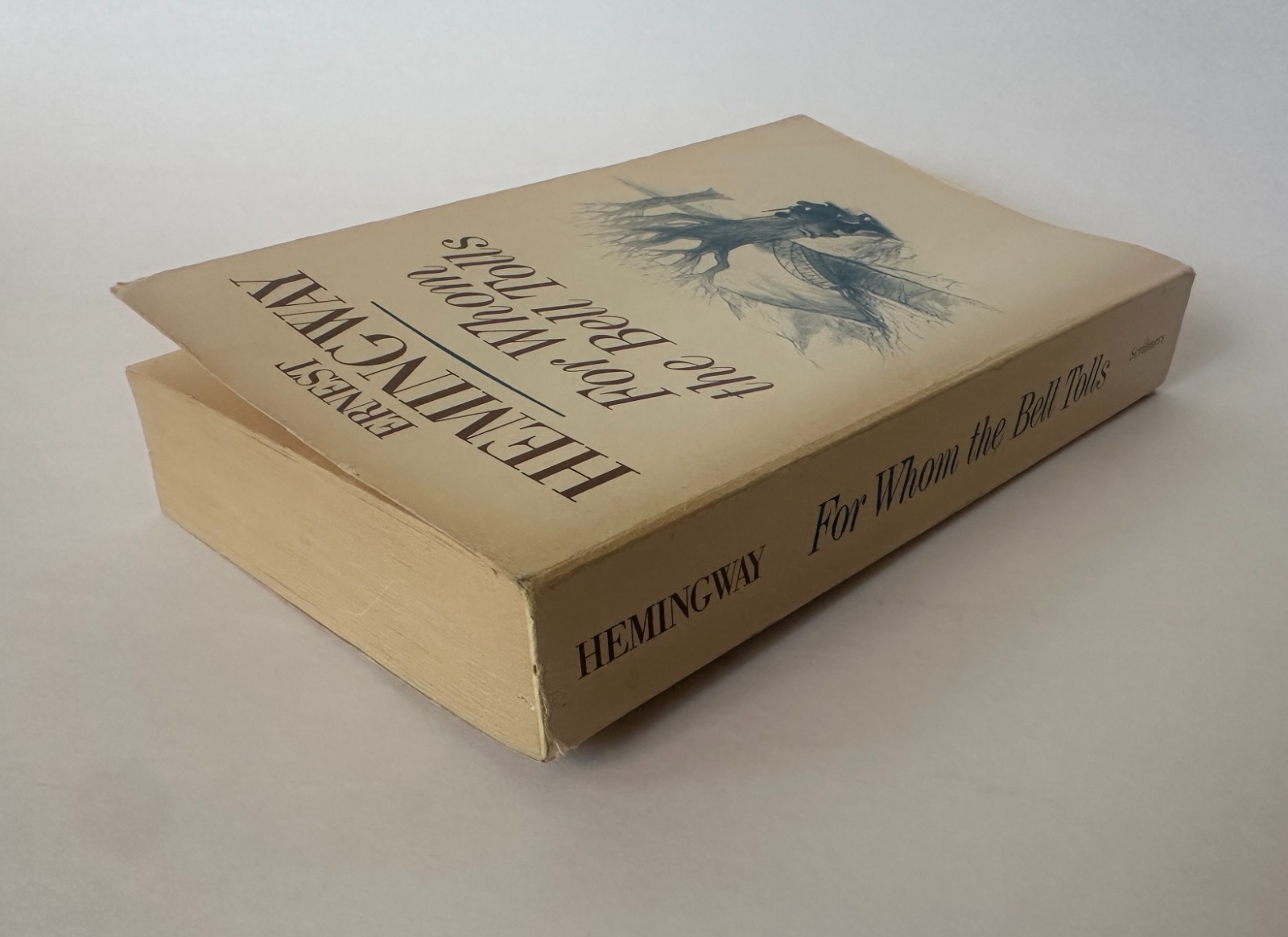 ERNEST HEMINGWAY For Whom the Bell Tolls | 1982 Scribner Mass Market Paperback