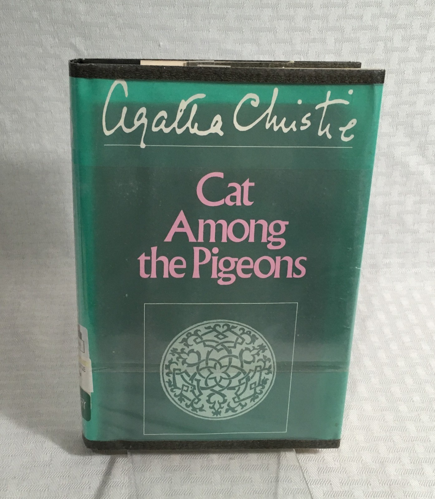 LOT OF 6 AGATHA CHRISTIE MYSTERY NOVELS HCDJ / 6 BOOKS / MULTIPLE TITLES IN SOME