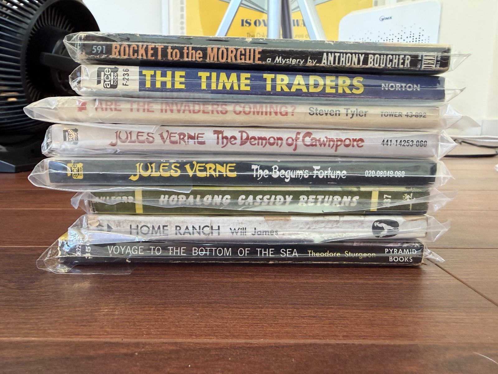 Vintage Fiction Novels Lot Of 8 Paperback Books 1940s – early 1980s