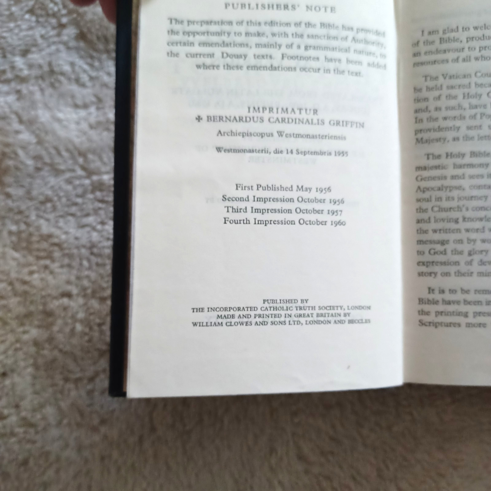 Holy Bible Palm Size CTS Douay Version 1st Edition 4th Impression October 1960