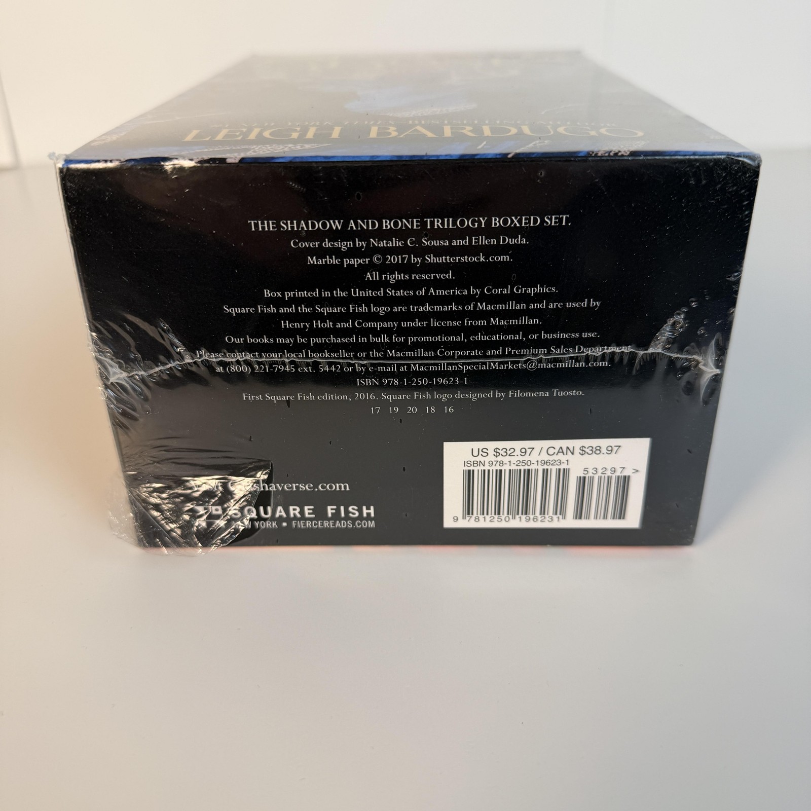 Shadow And Bone Trilogy Leigh Bardugo Square Fish Black PB Box Set Fantasy YA