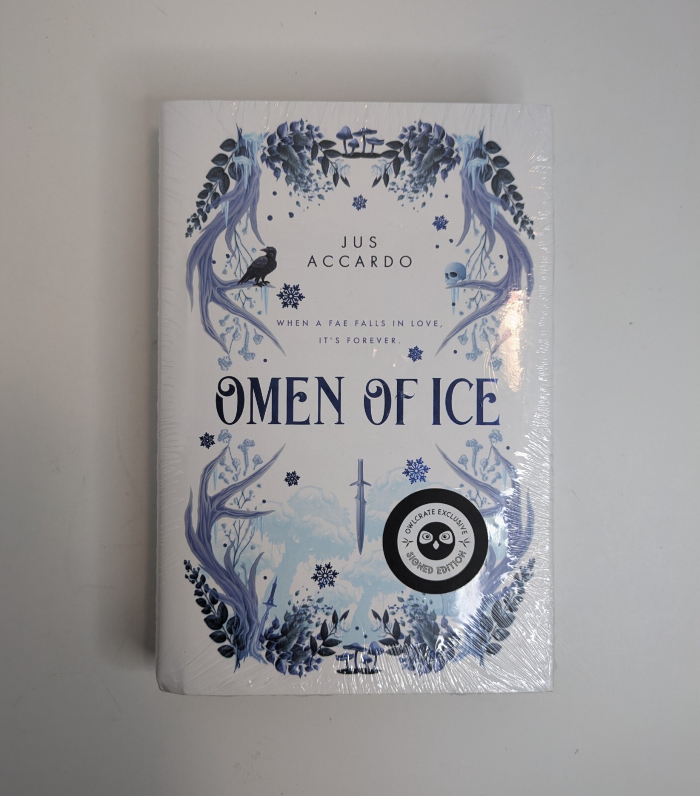 JUS ACCARDO, OMEN OF ICE, Hardcover, Owlcrate Exclusive, 2023