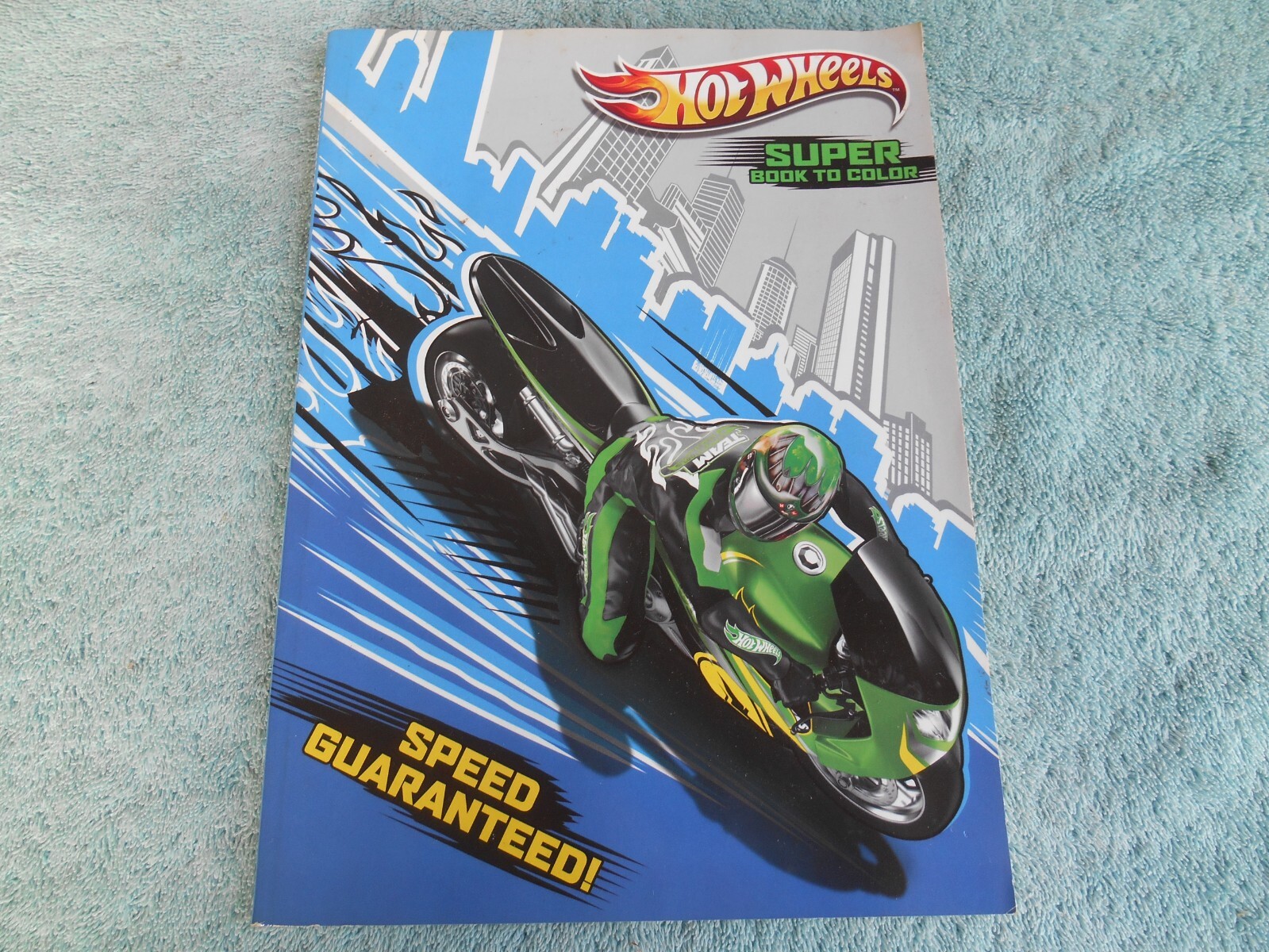 HOT WHEELS 2013 COLORING BOOK DALMATION PRESS. 64 PAGES. NEW!