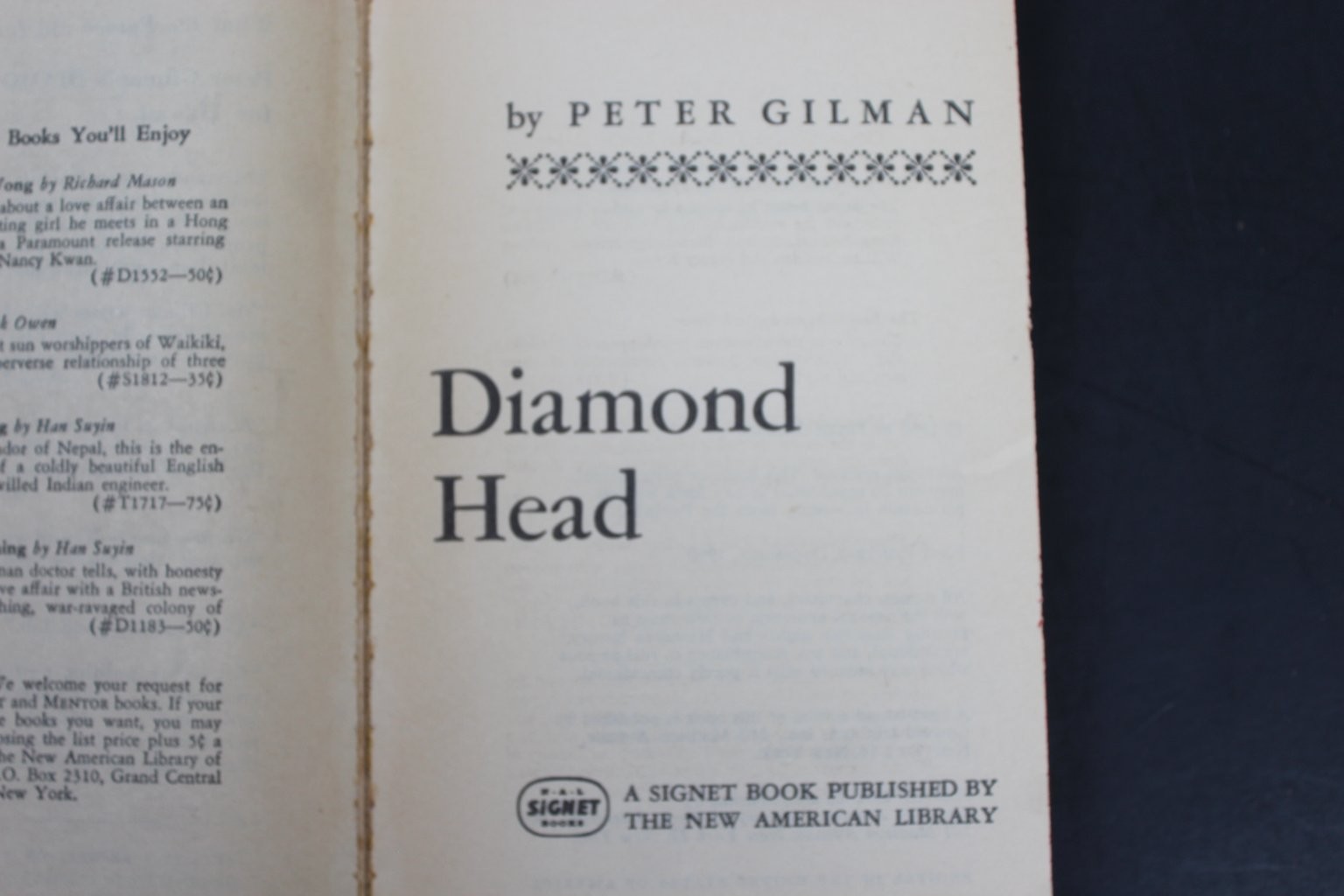 Diamond Head Peter Gilman 1960 First Printing Signet Book Hawaii Novel