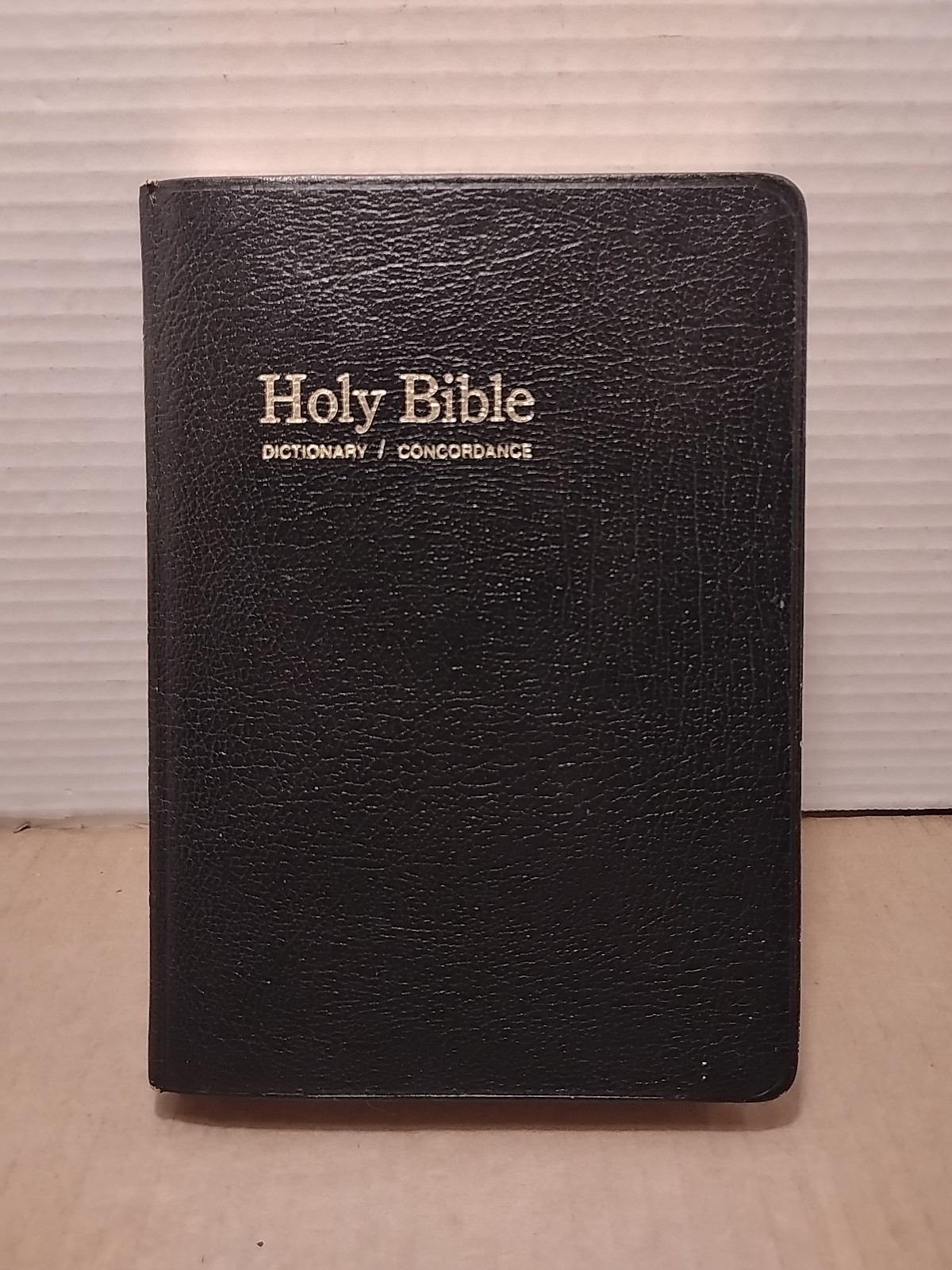 Holy Bible : King James Version – Black Bonded Leather – Red Letter Edition
