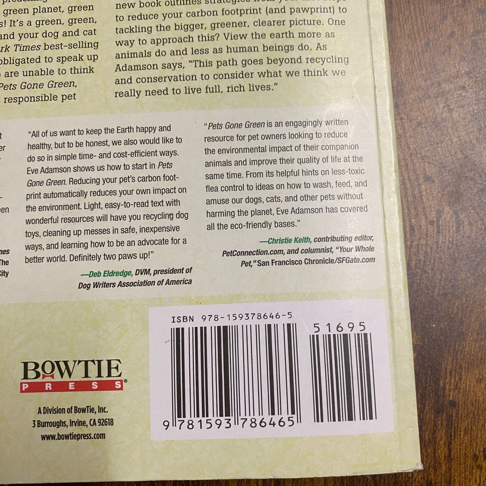 Pets Gone Green Live a More Eco-Conscious Life with Your Pets Eve Adamson