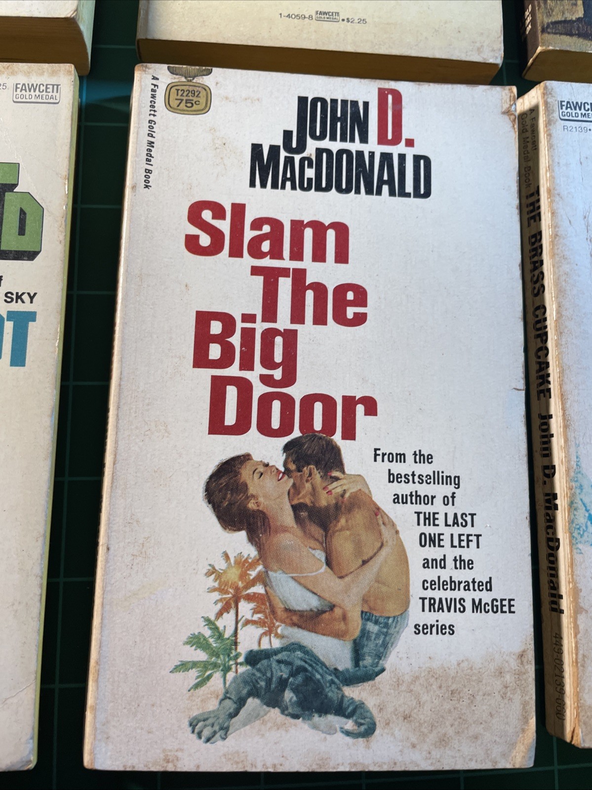 John D MacDonald PB Lot (8) Cry Hard Executioners April Evil Brass Cupcake