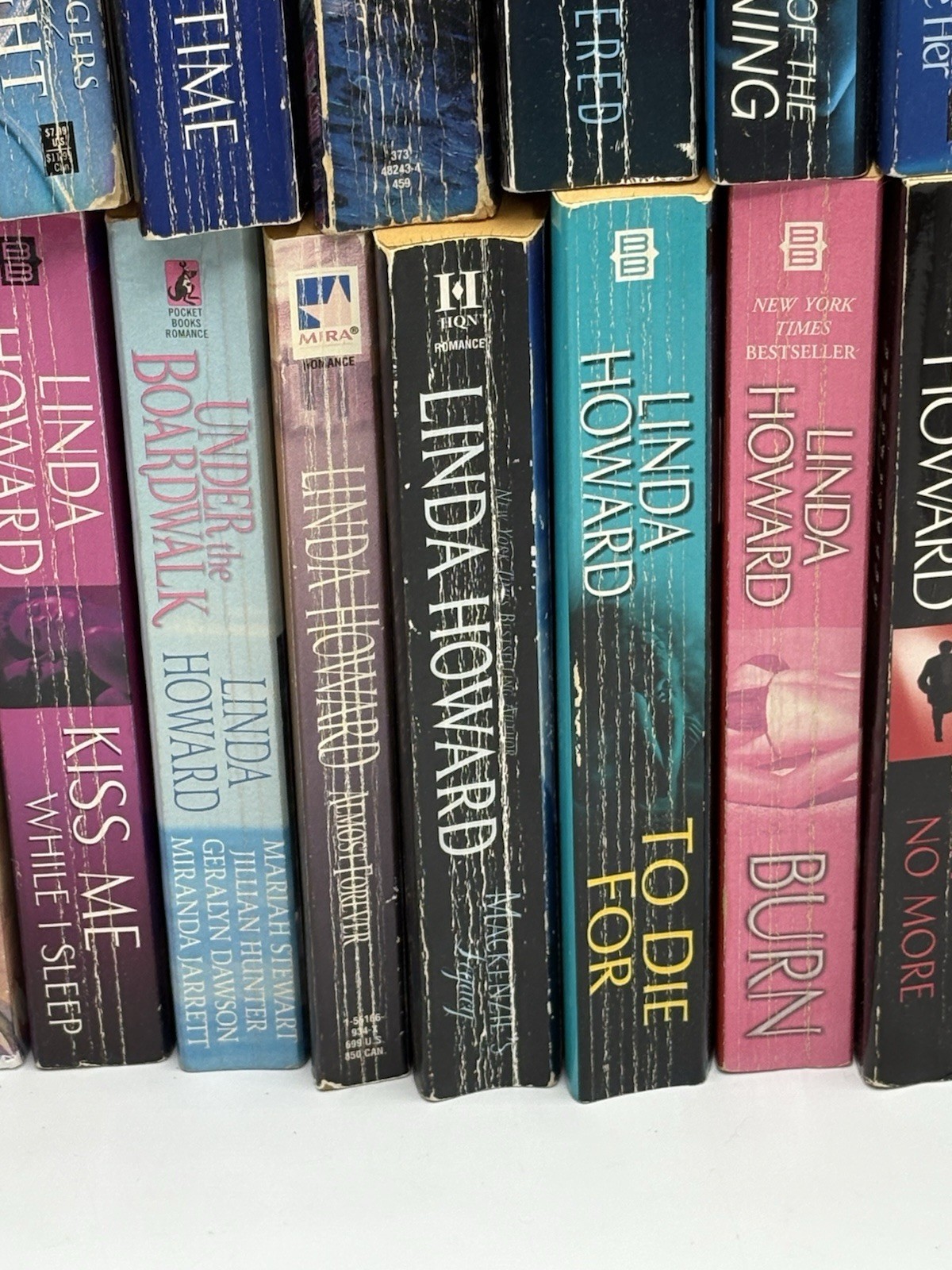 Linda Howard Book Lot x37 Paperback
