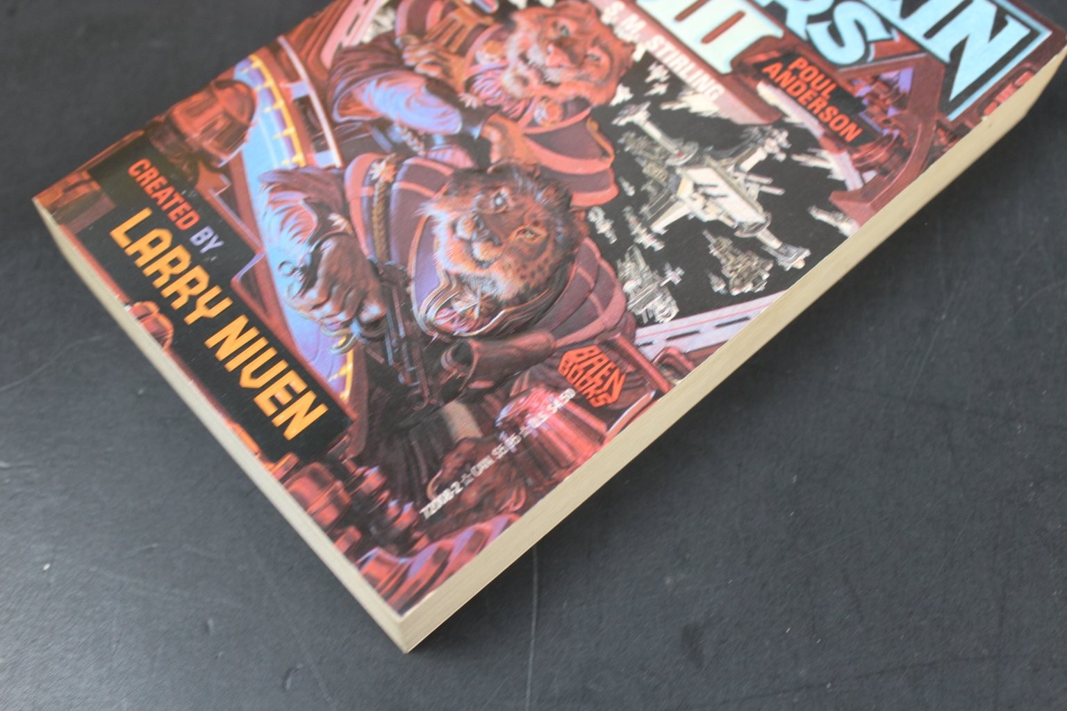 Man-Kzin Wars III Larry Niven Poul Anderson 1990 Science Fiction Baen Books VG