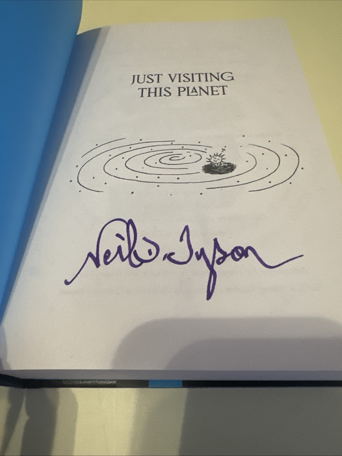 SIGNED FIRST EDITION NEIL DEGRASSE TYSON JUST VISITING THIS PLANET HC BOOK S4