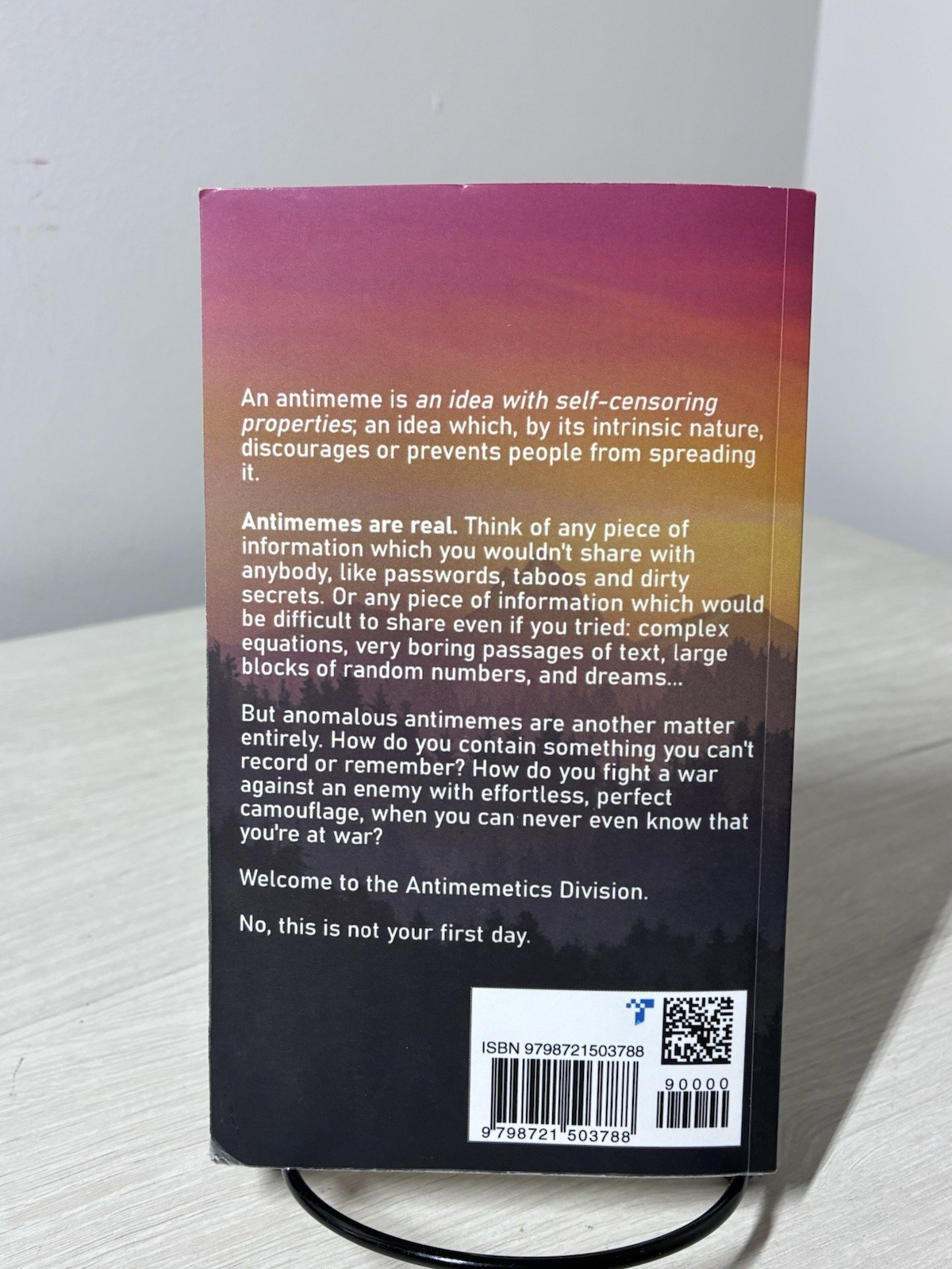 There Is No Antimemetics Division by Qntm 1st Ed PB Sci-Fi Horror Rare OOP 2021